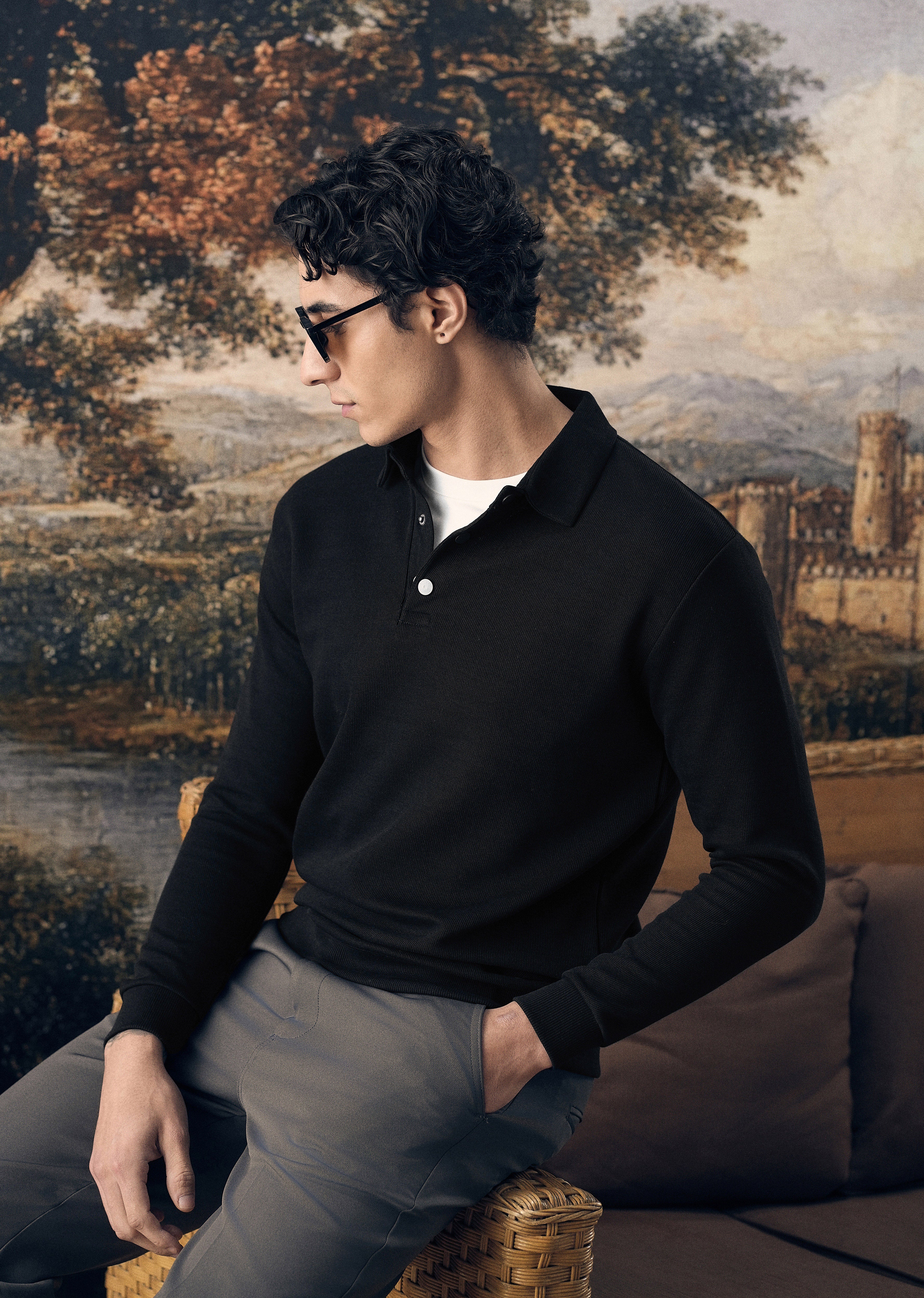 Black Knitted Polo Sweatshirt