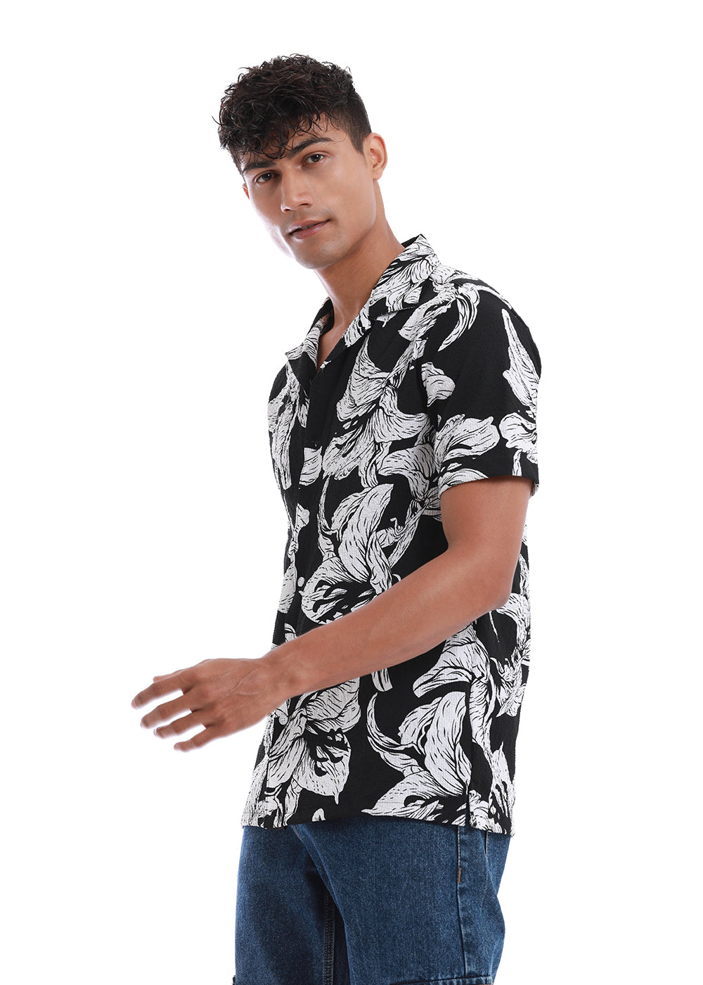 Lily Print White Popcorn Shirt