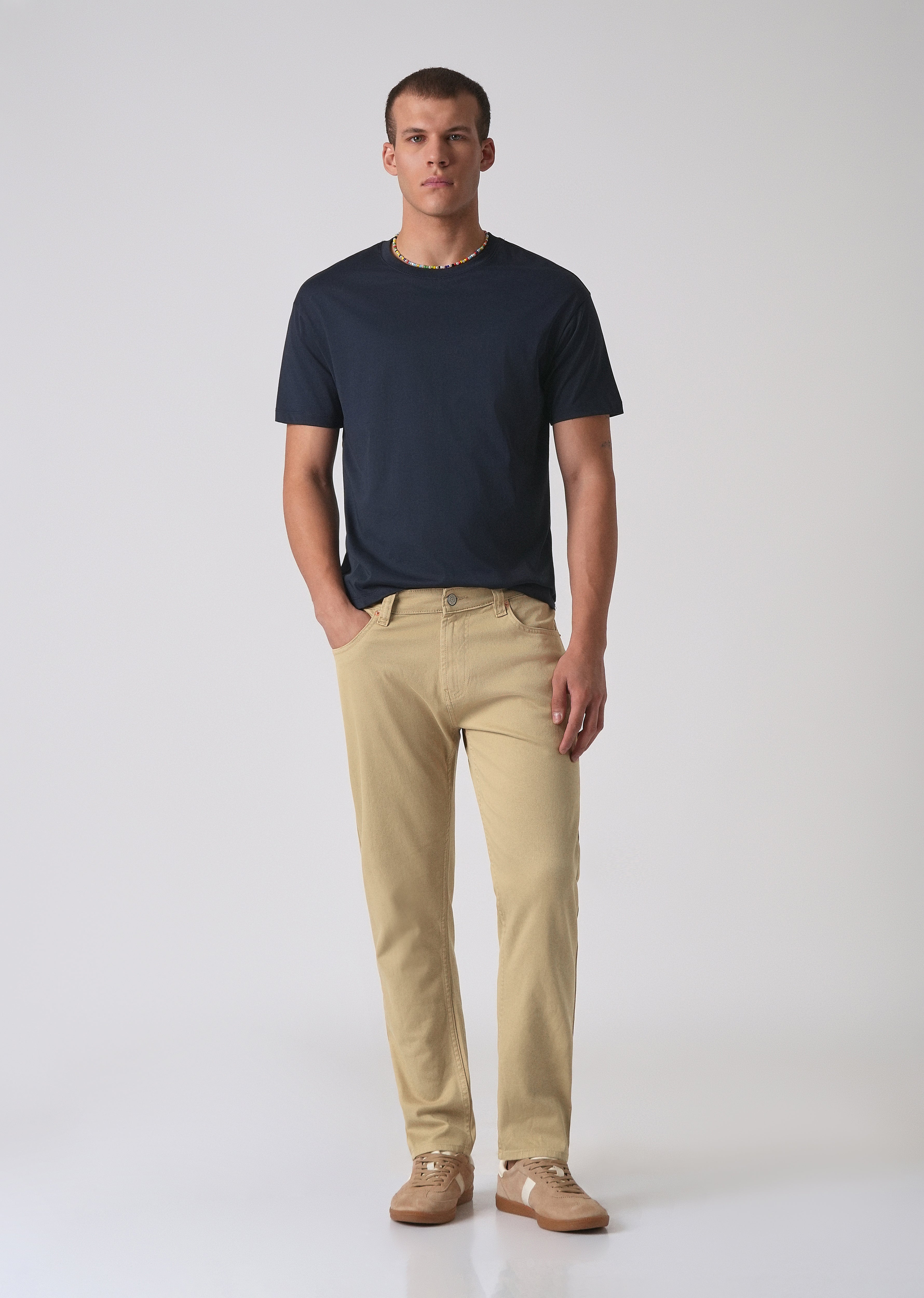 Bisque Slim fit Jeans