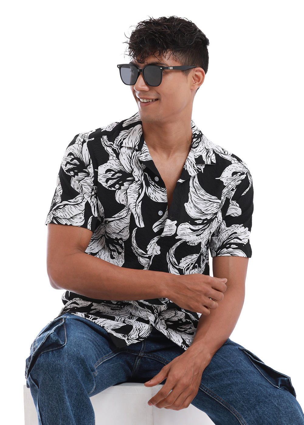 Lily Print White Popcorn Shirt