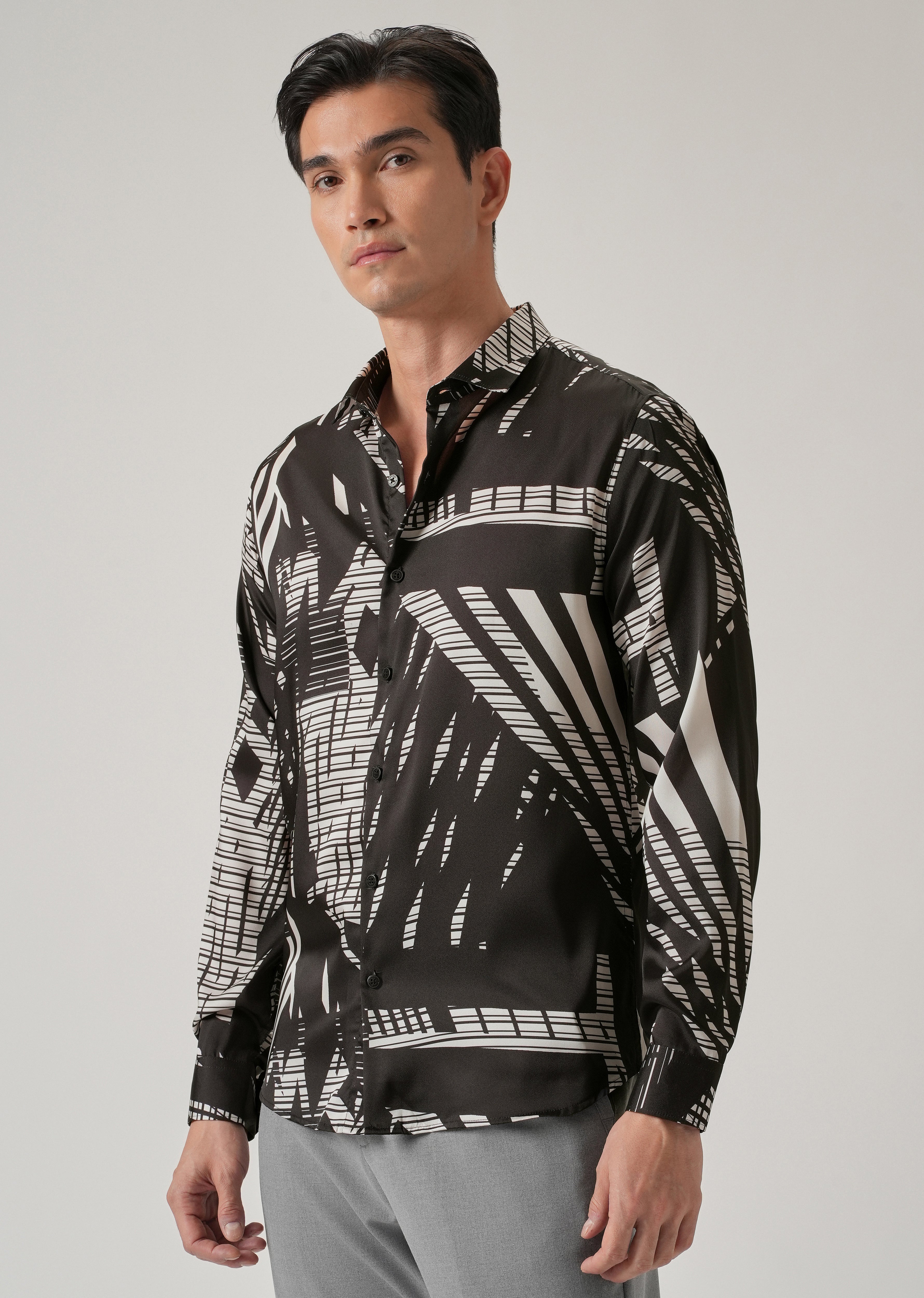 Abstract Line Print Shirt