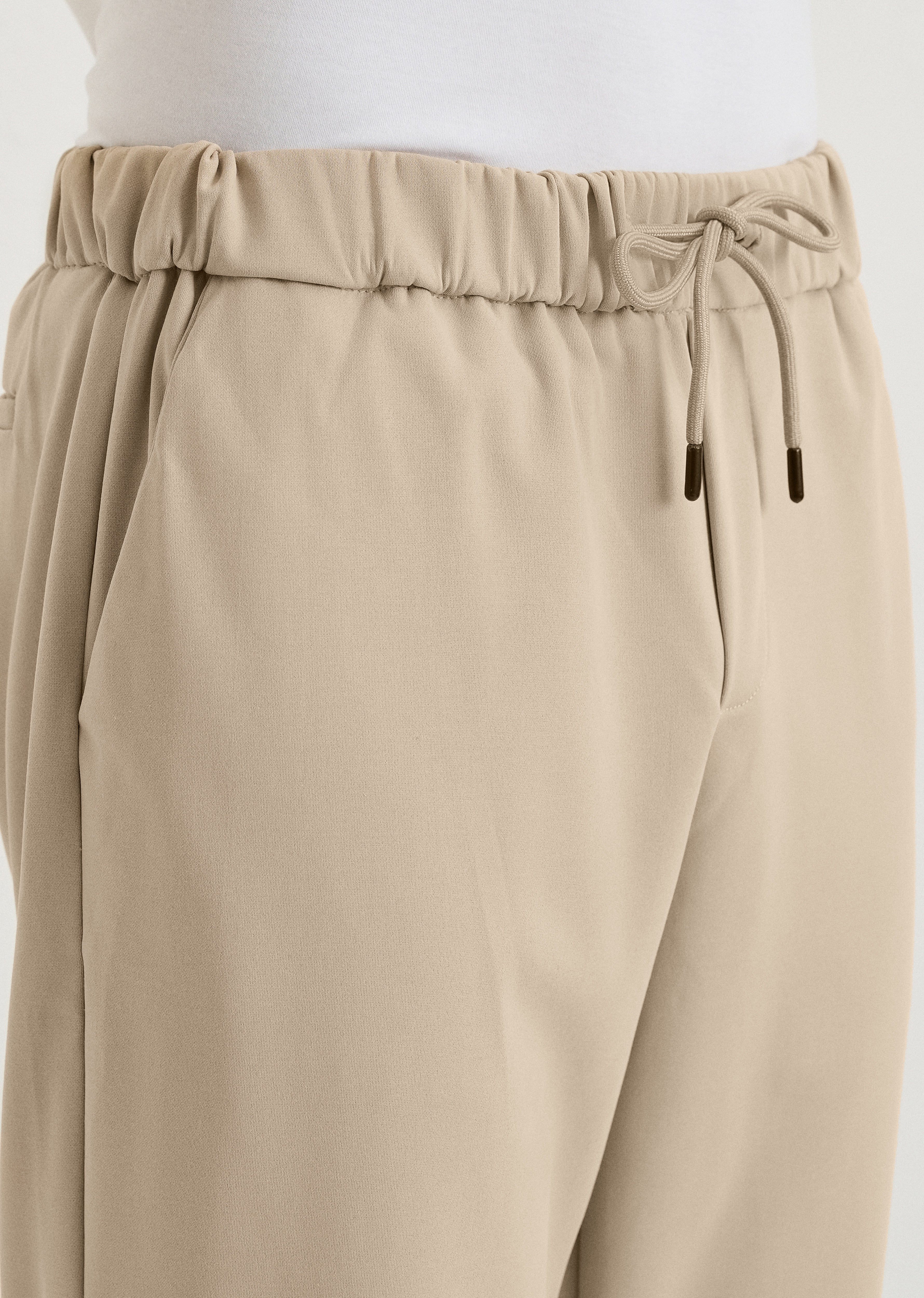 Aristo Pearl Cream Jogger