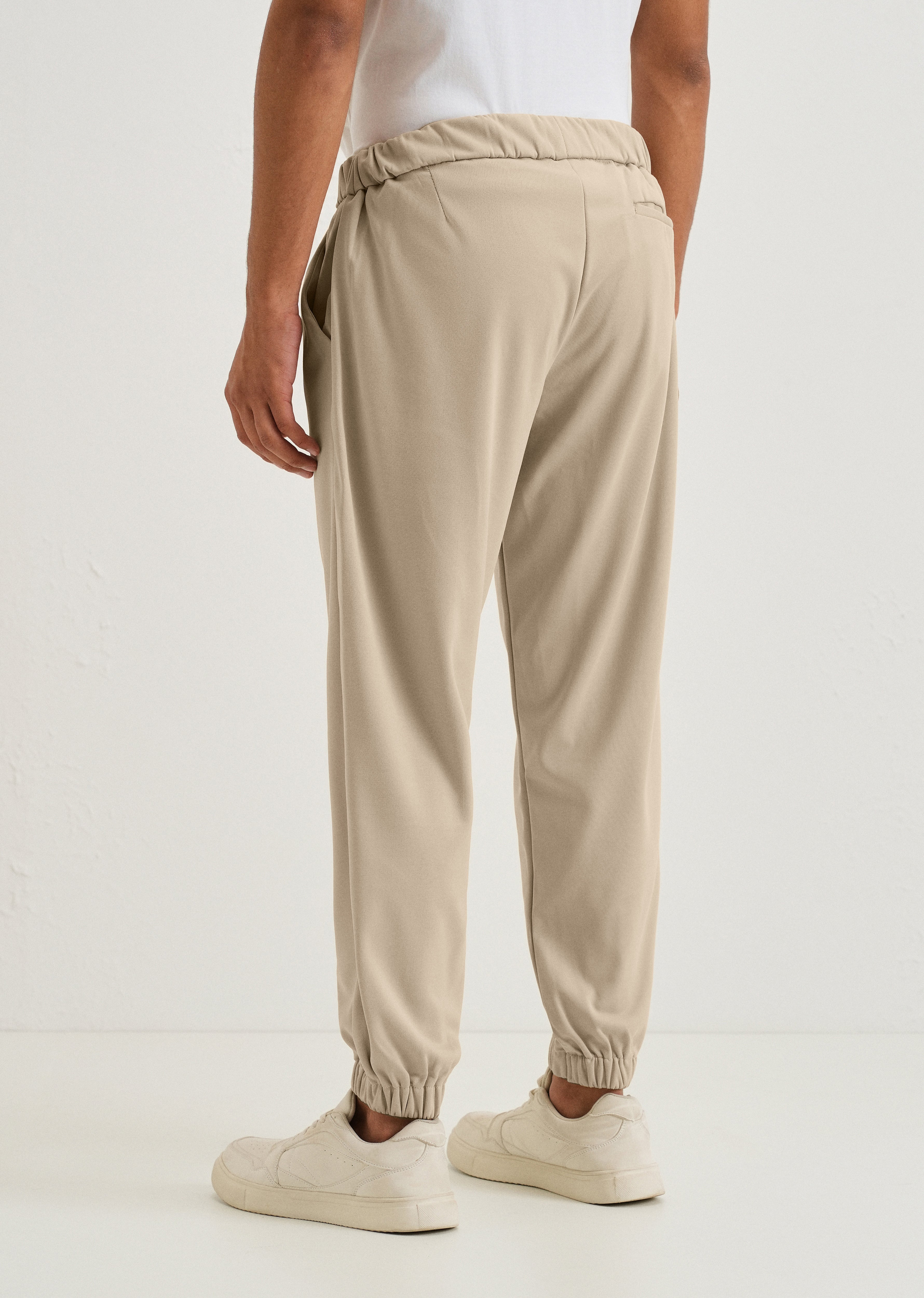 Aristo Pearl Cream Jogger