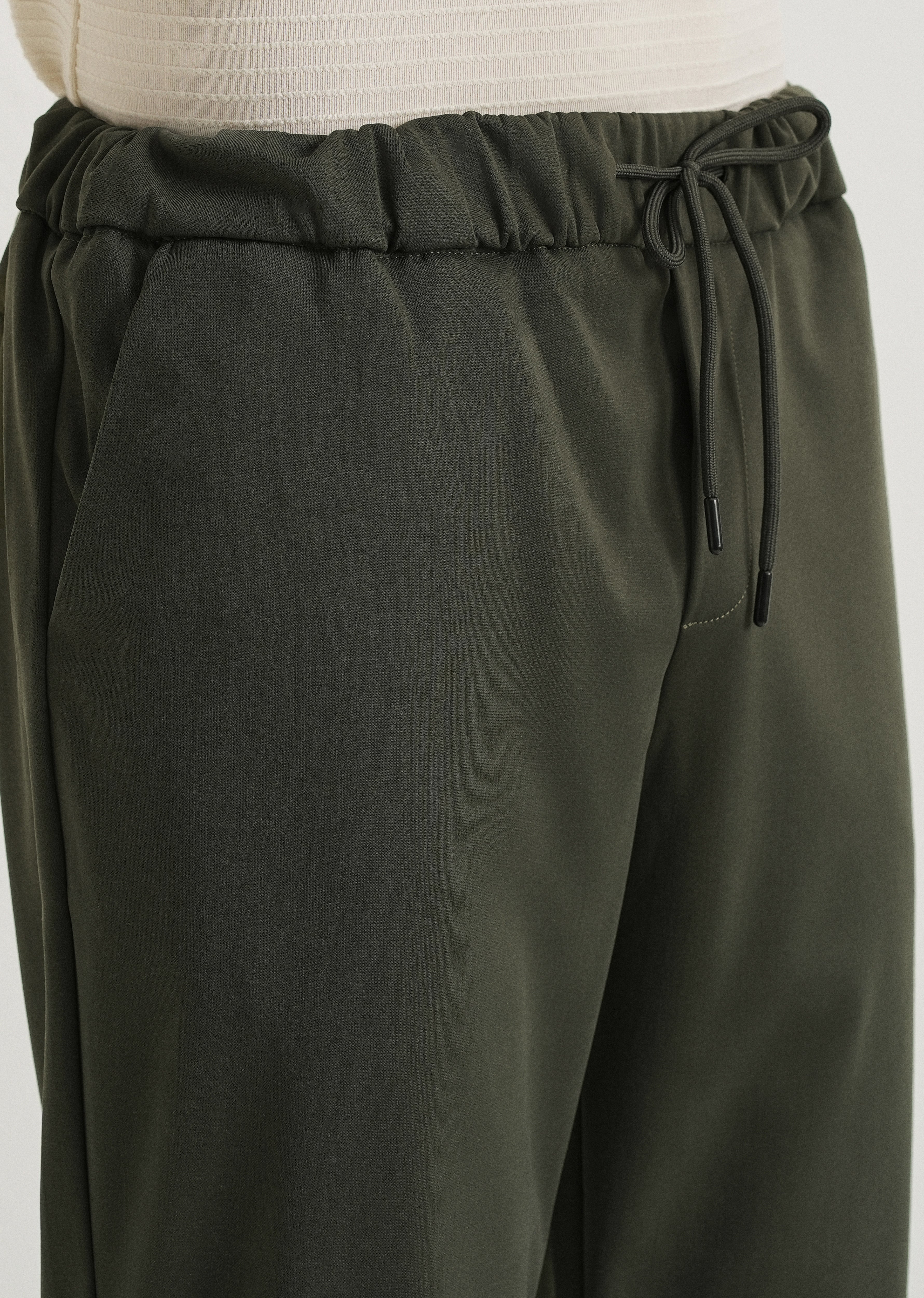 Aristo Smoky Olive Jogger