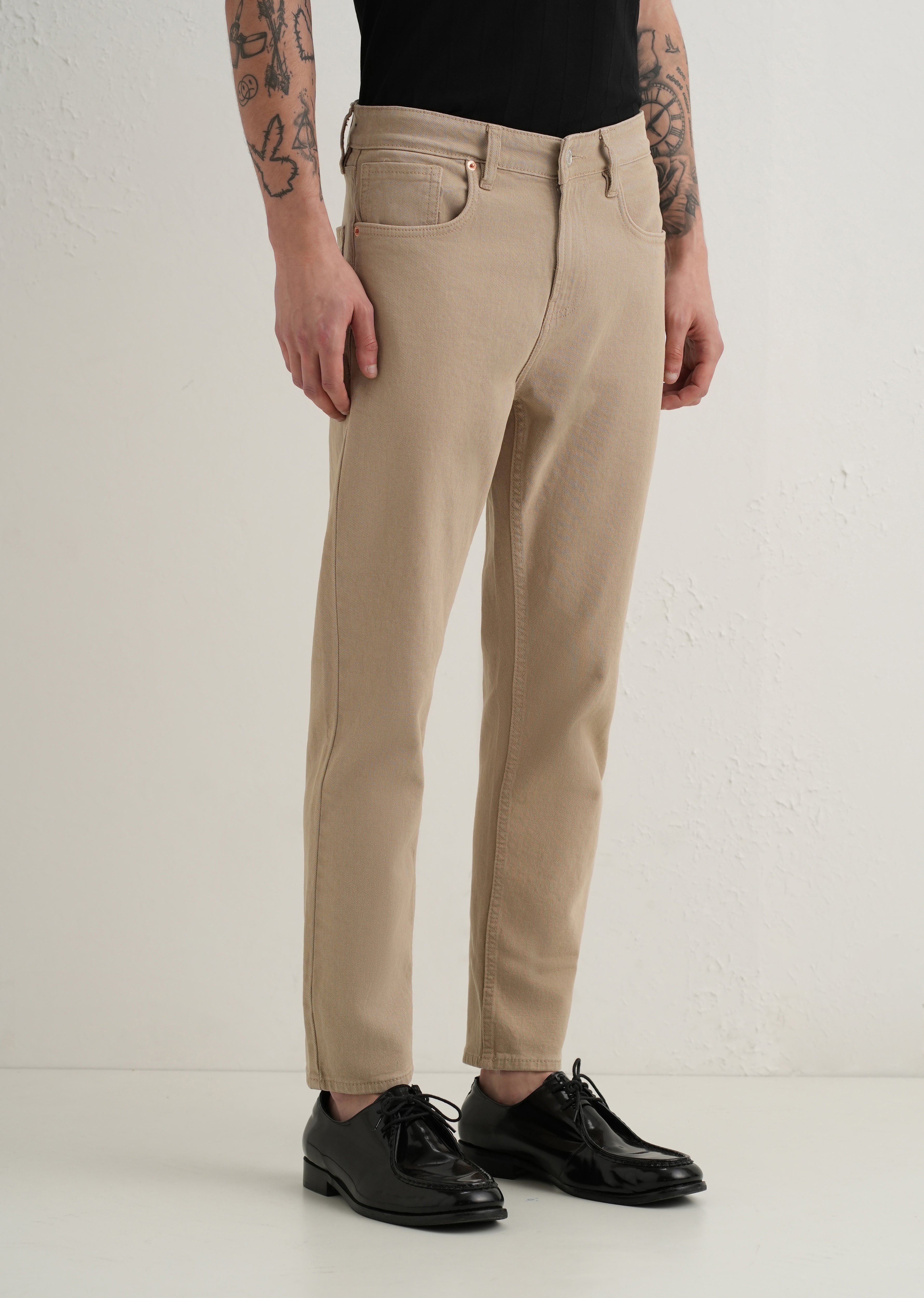 Ash Beige Carrot Fit Denim