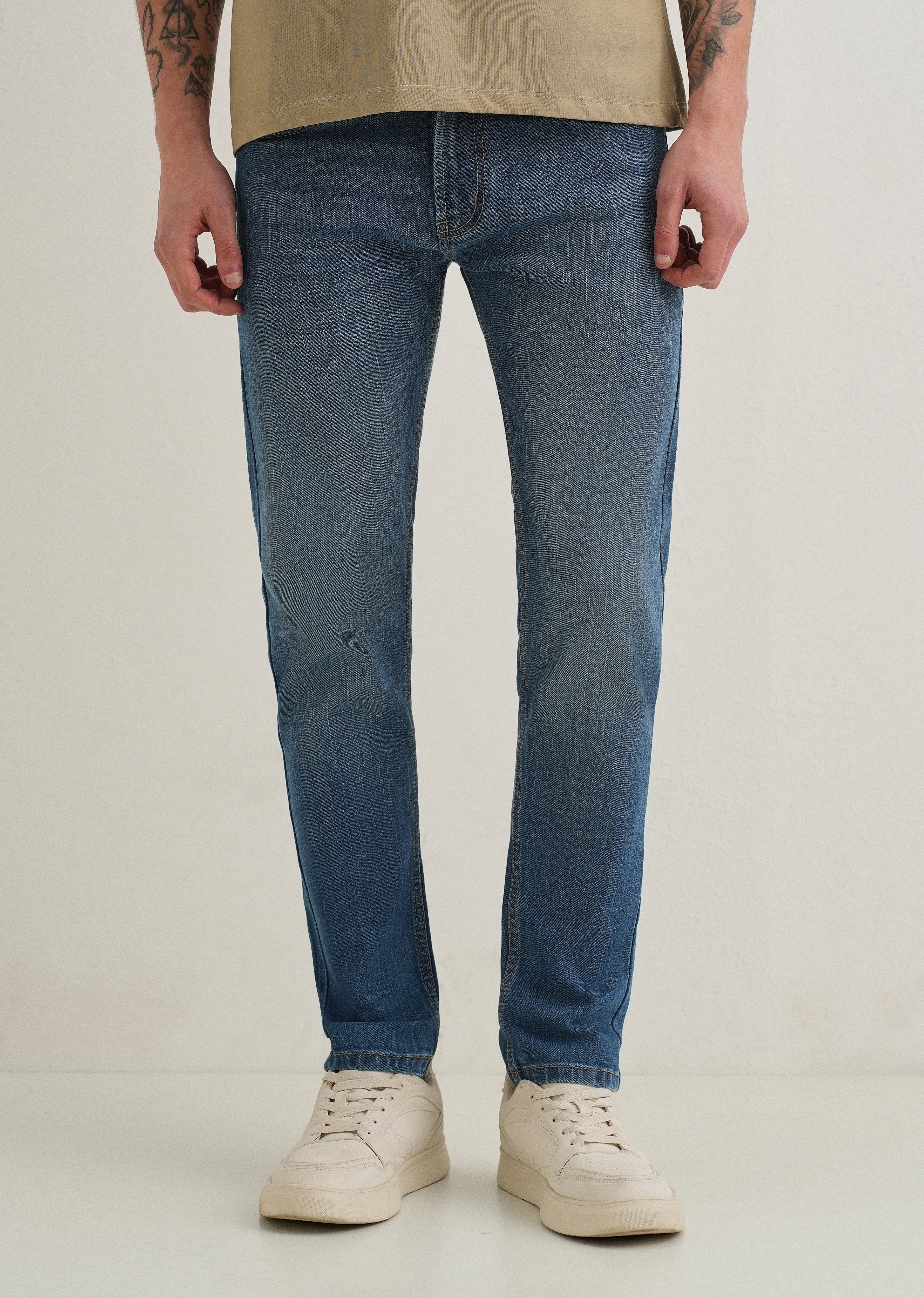 Azora Blue Slim fit Jeans