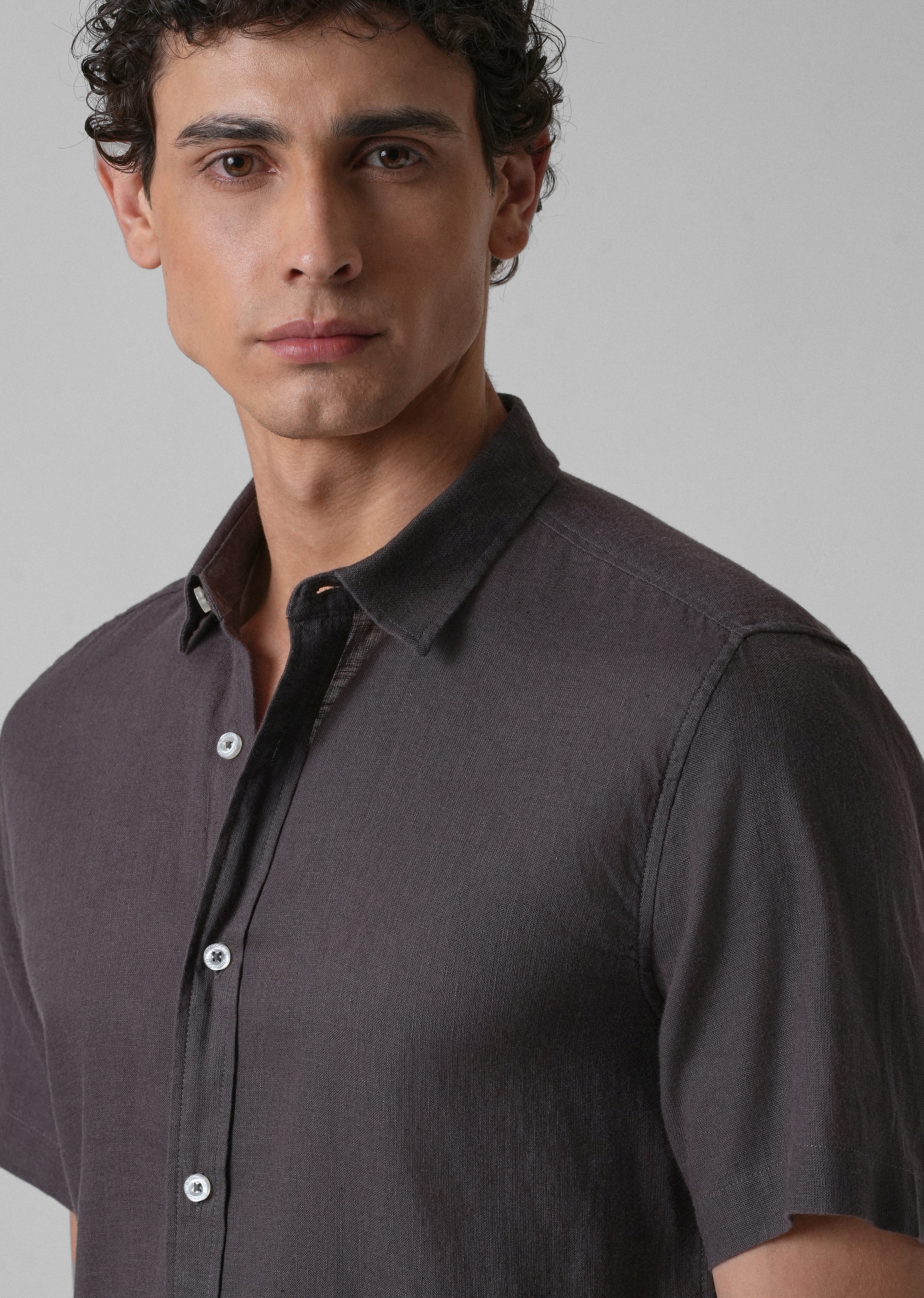 Batiste Crater Brown Linen shirt