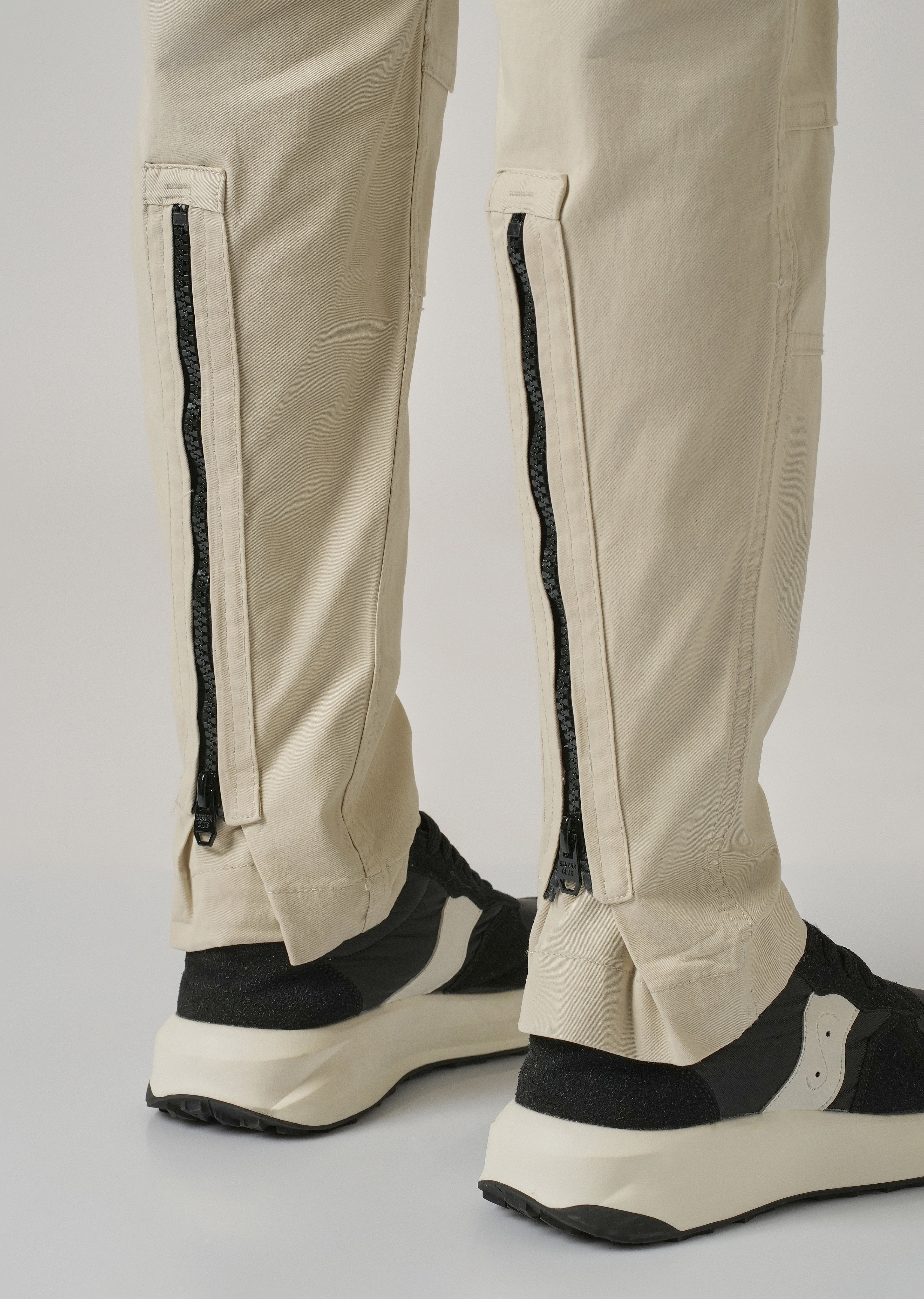 Beige Zipper Cargo Pant