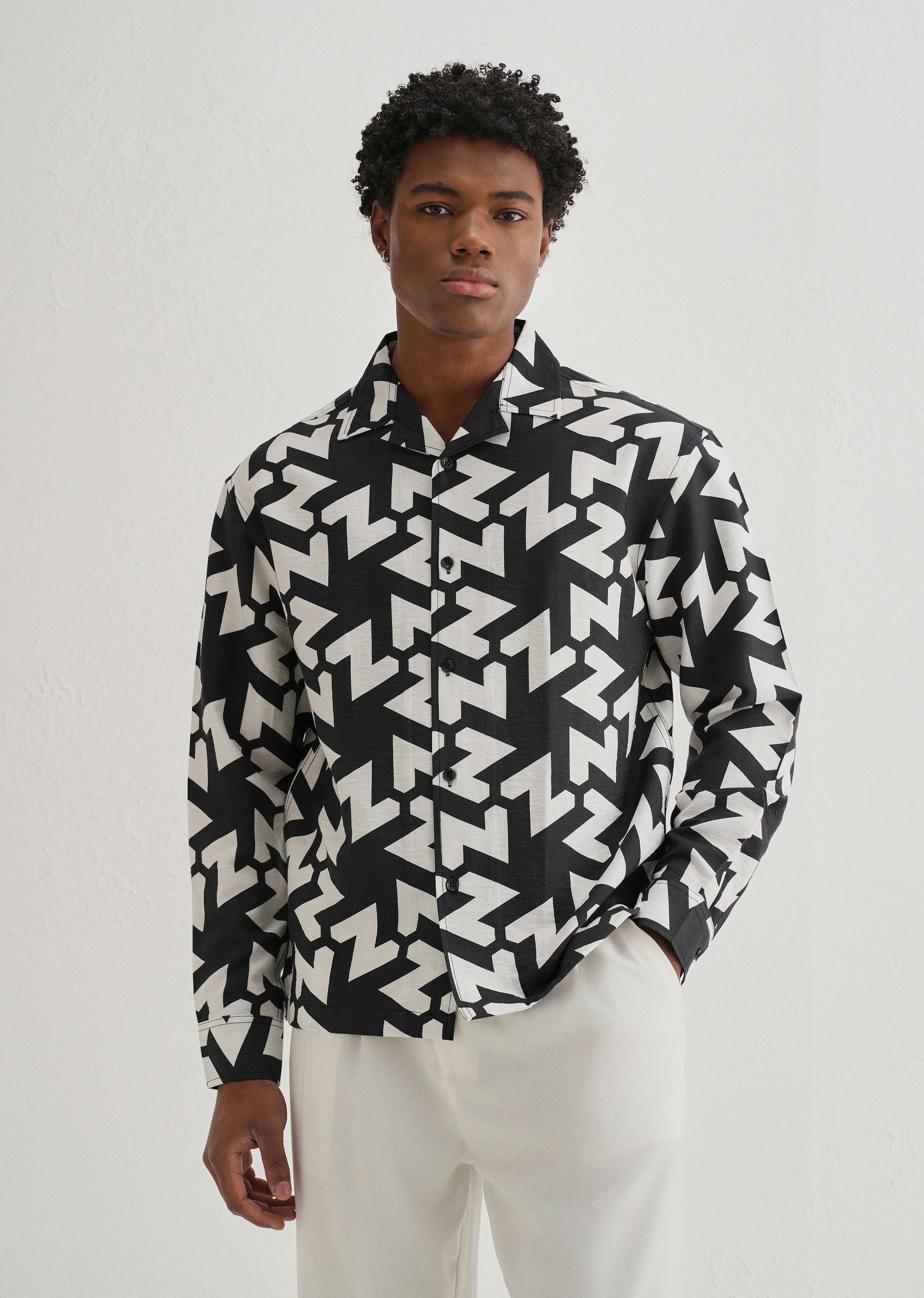 Black Abstract Chevron Pattern Printed Shirt