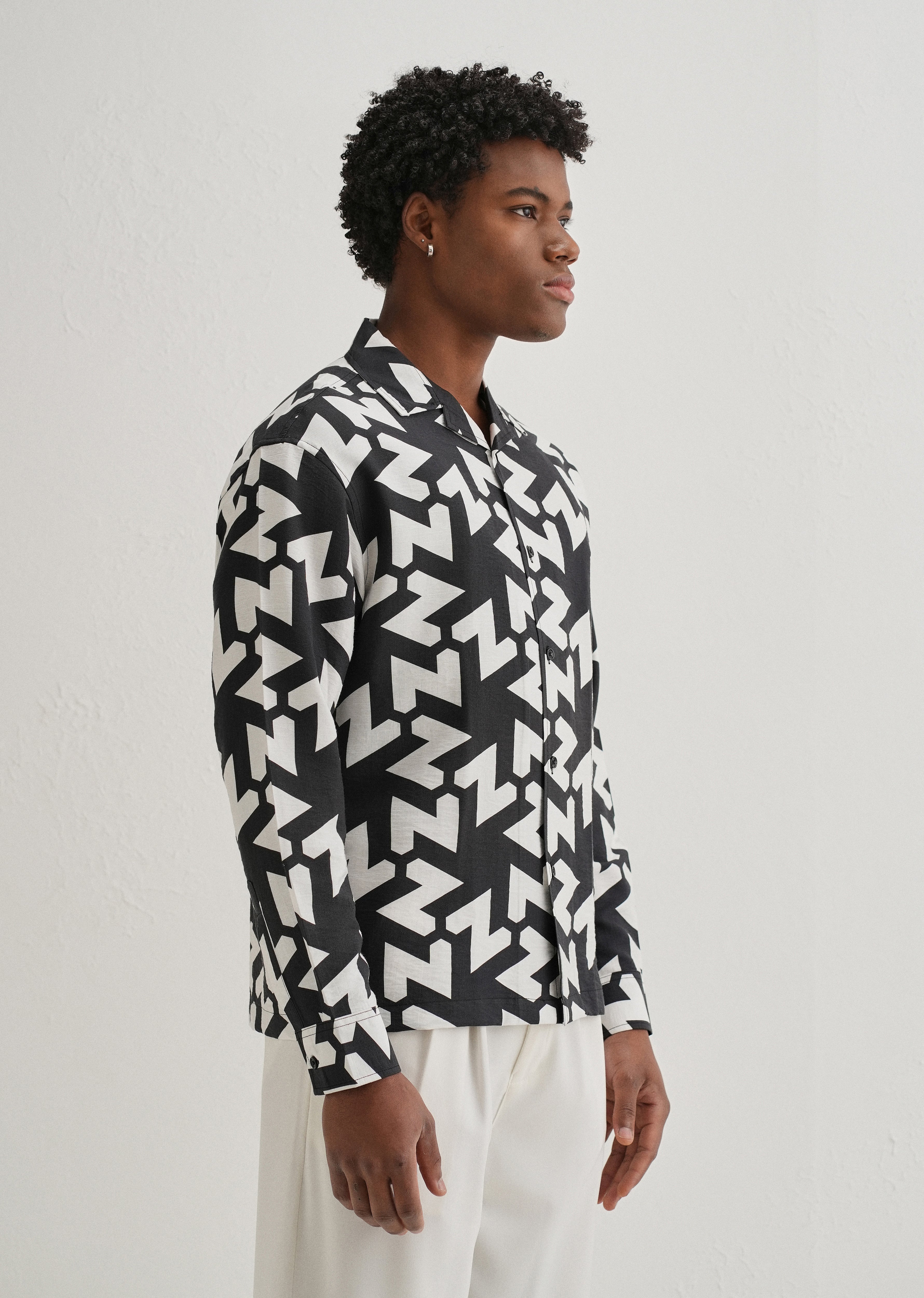 Black Abstract Chevron Pattern Printed Shirt