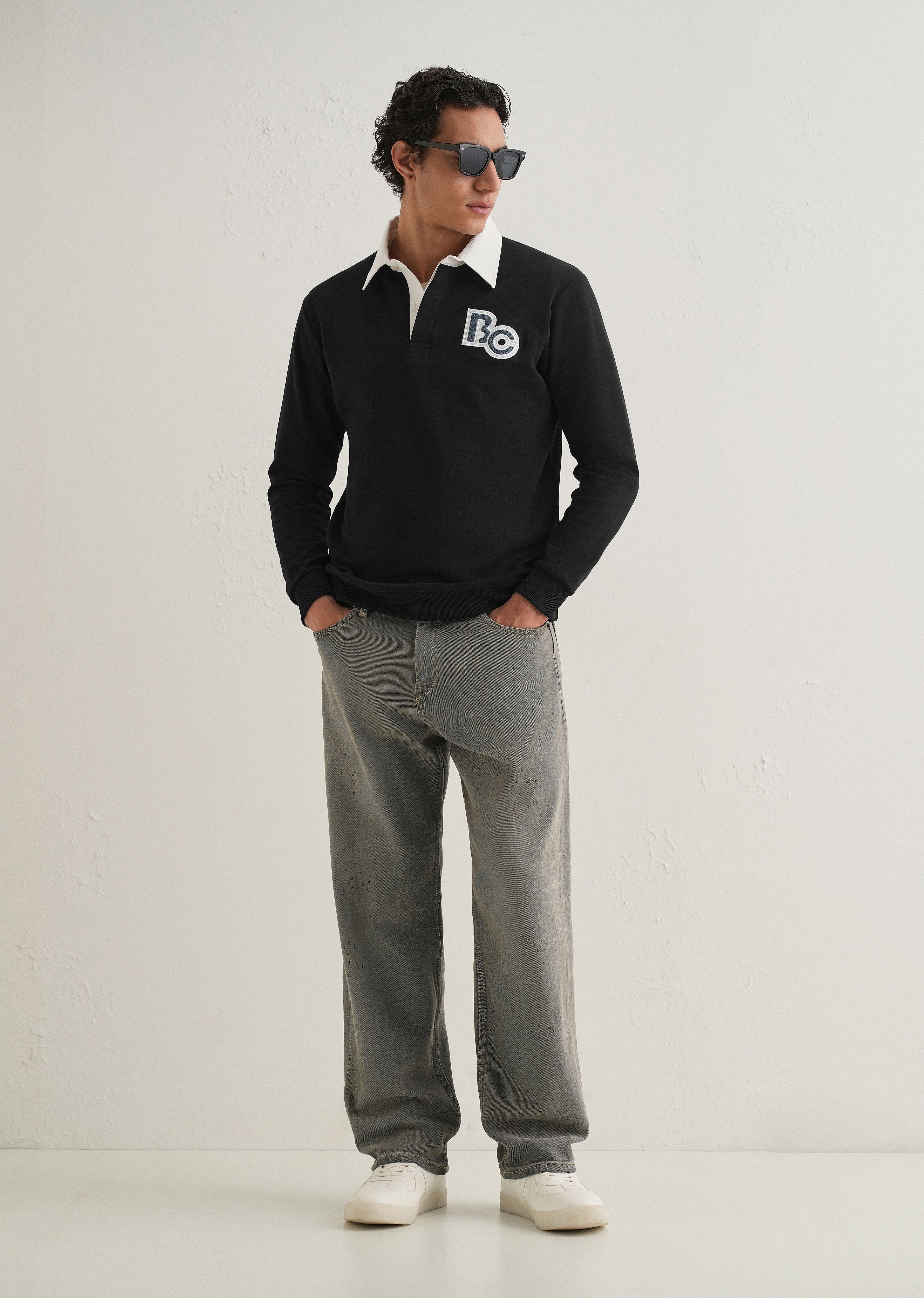 Black Back Print Polo Sweatshirt