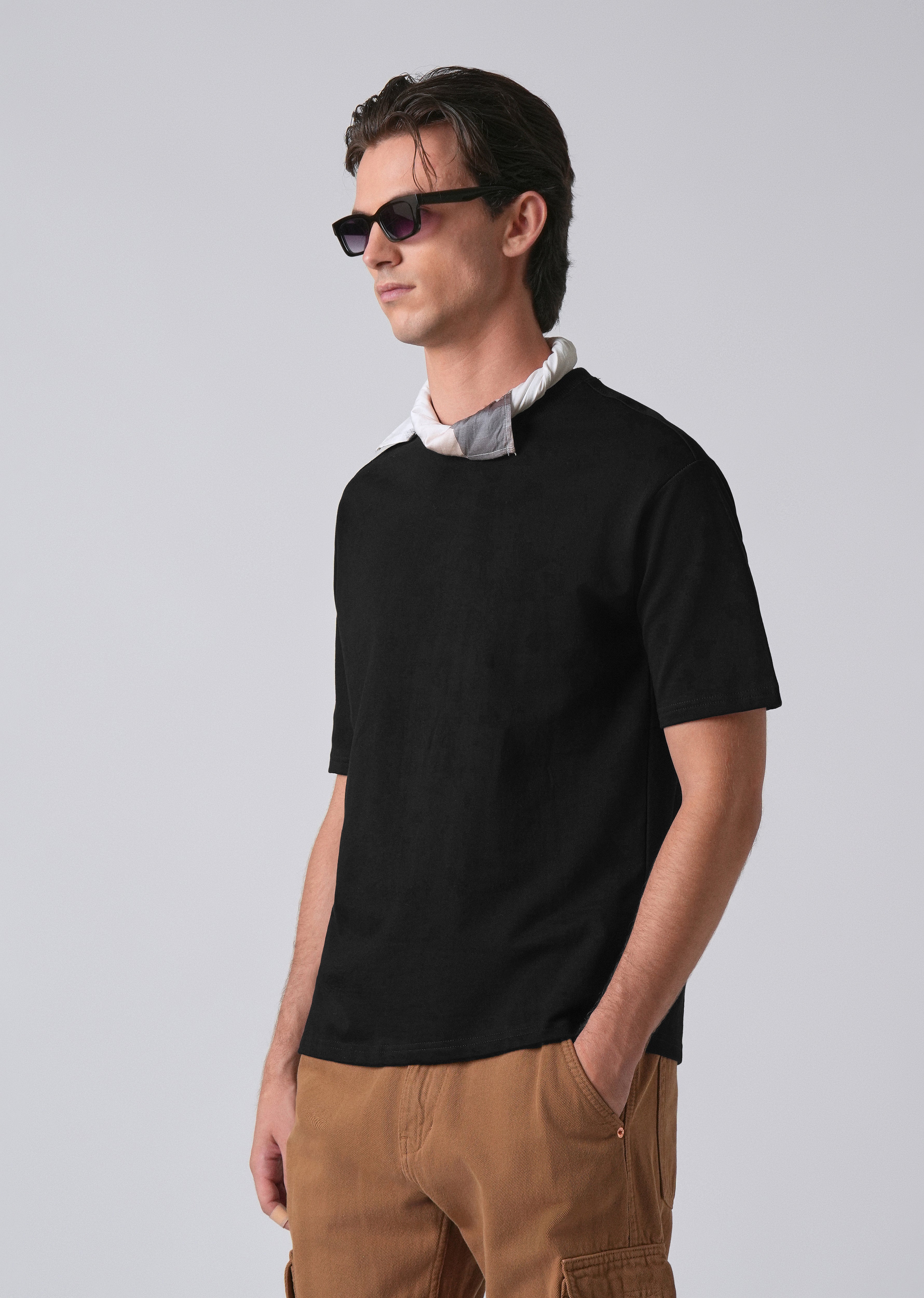 Black Basic Relaxed Fit T-shirt