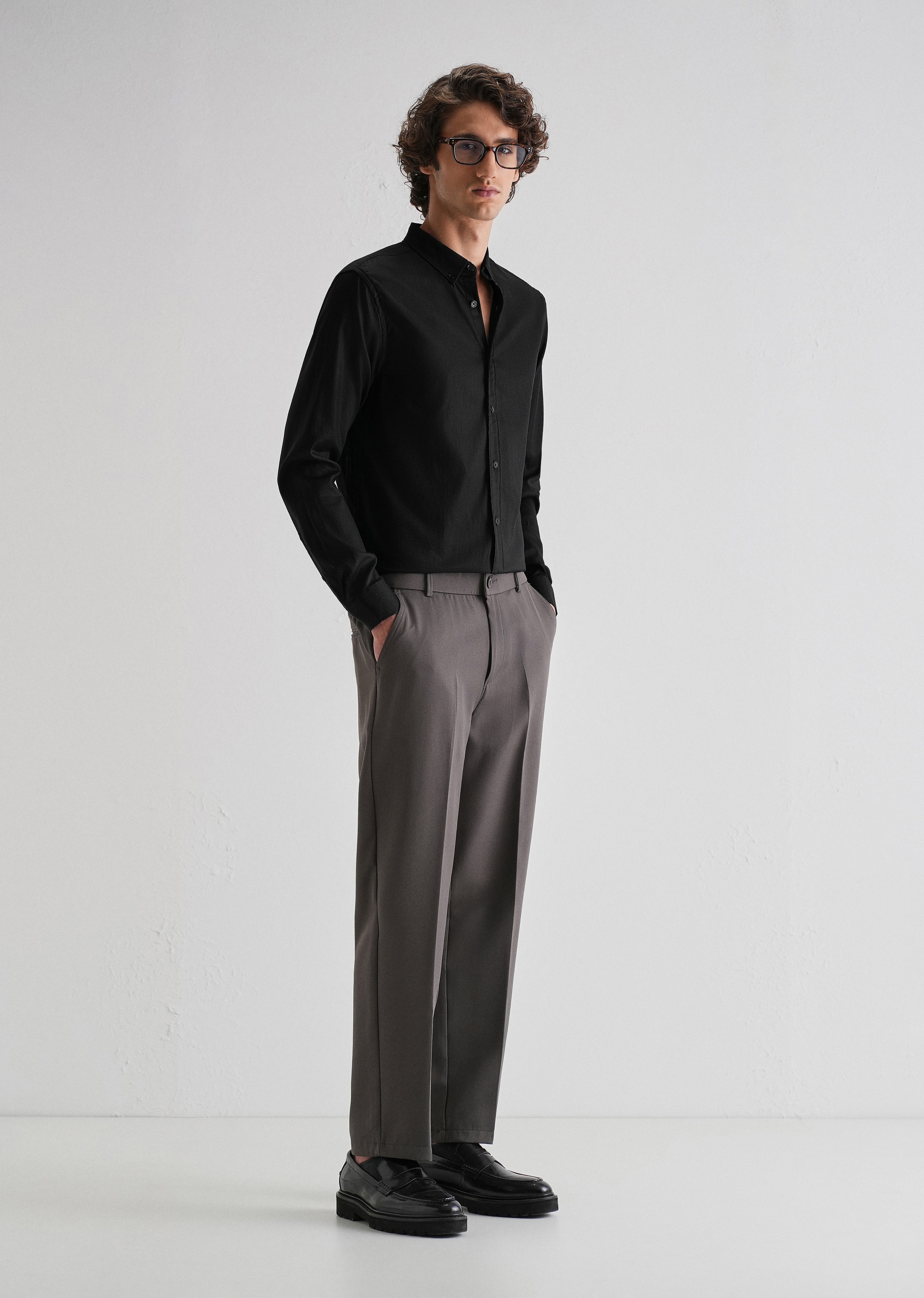 Black Plain Blended Cotton Regular Fit Shirt