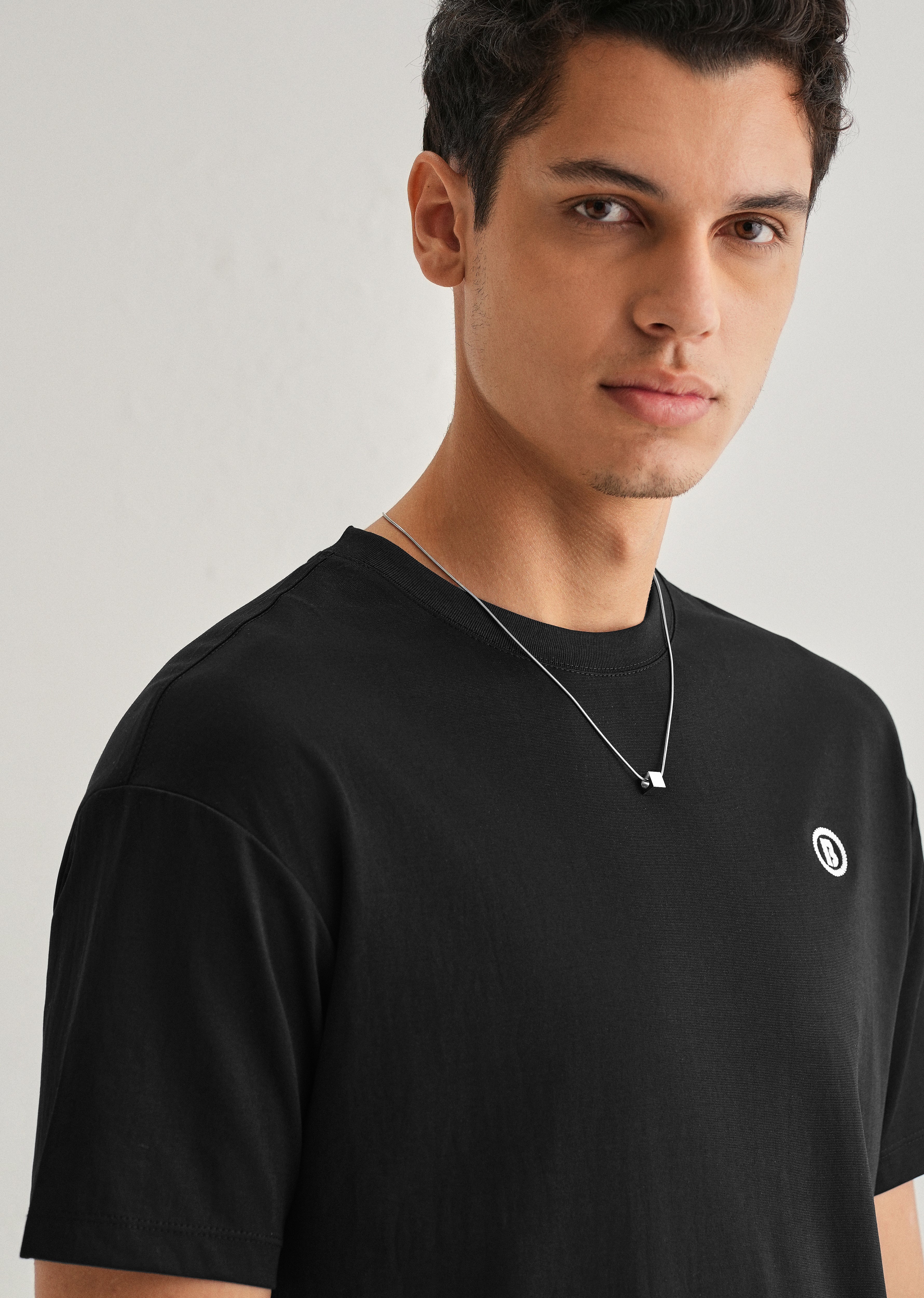 Black Crew Neck T-shirt