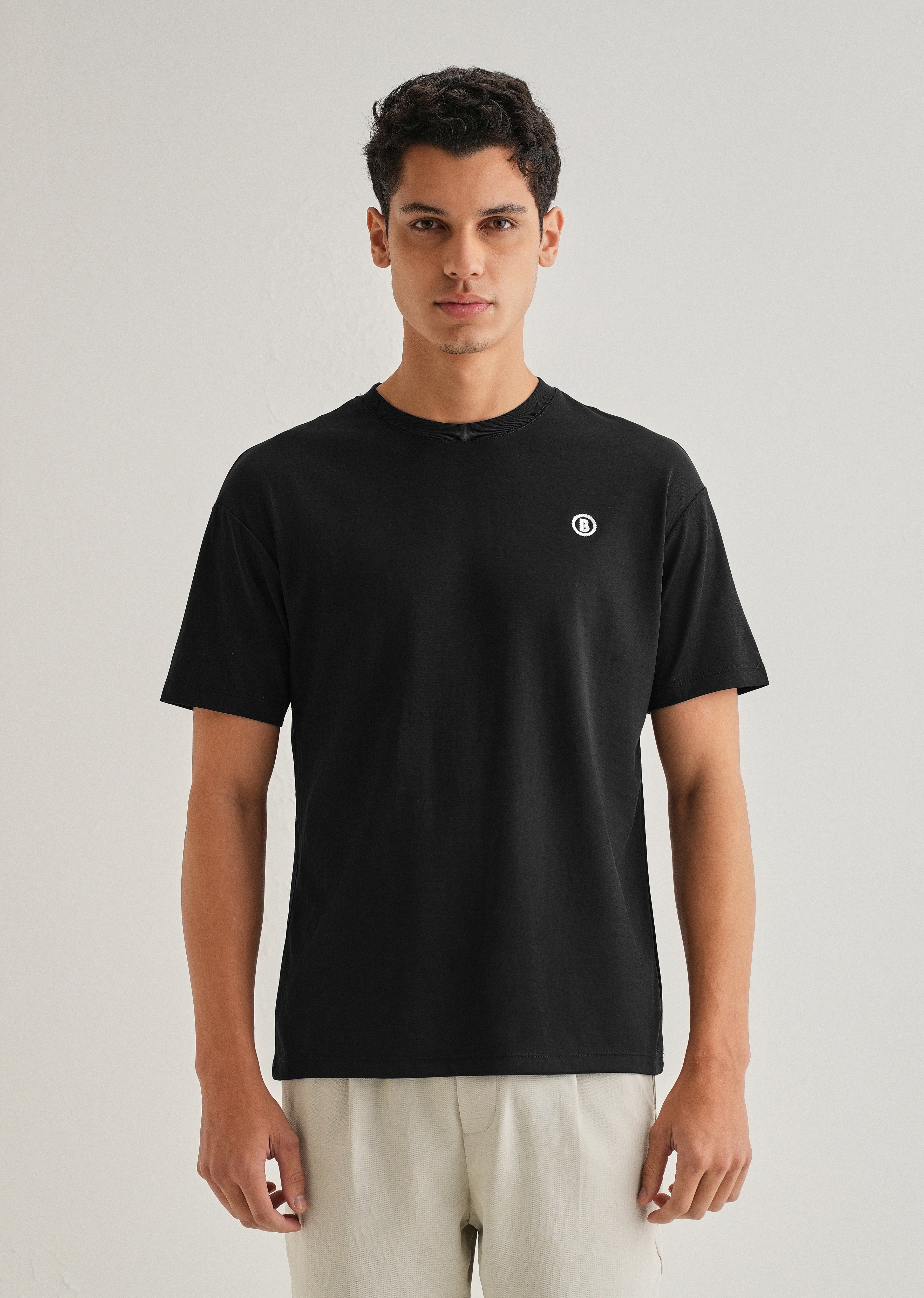 Black Crew Neck T-shirt