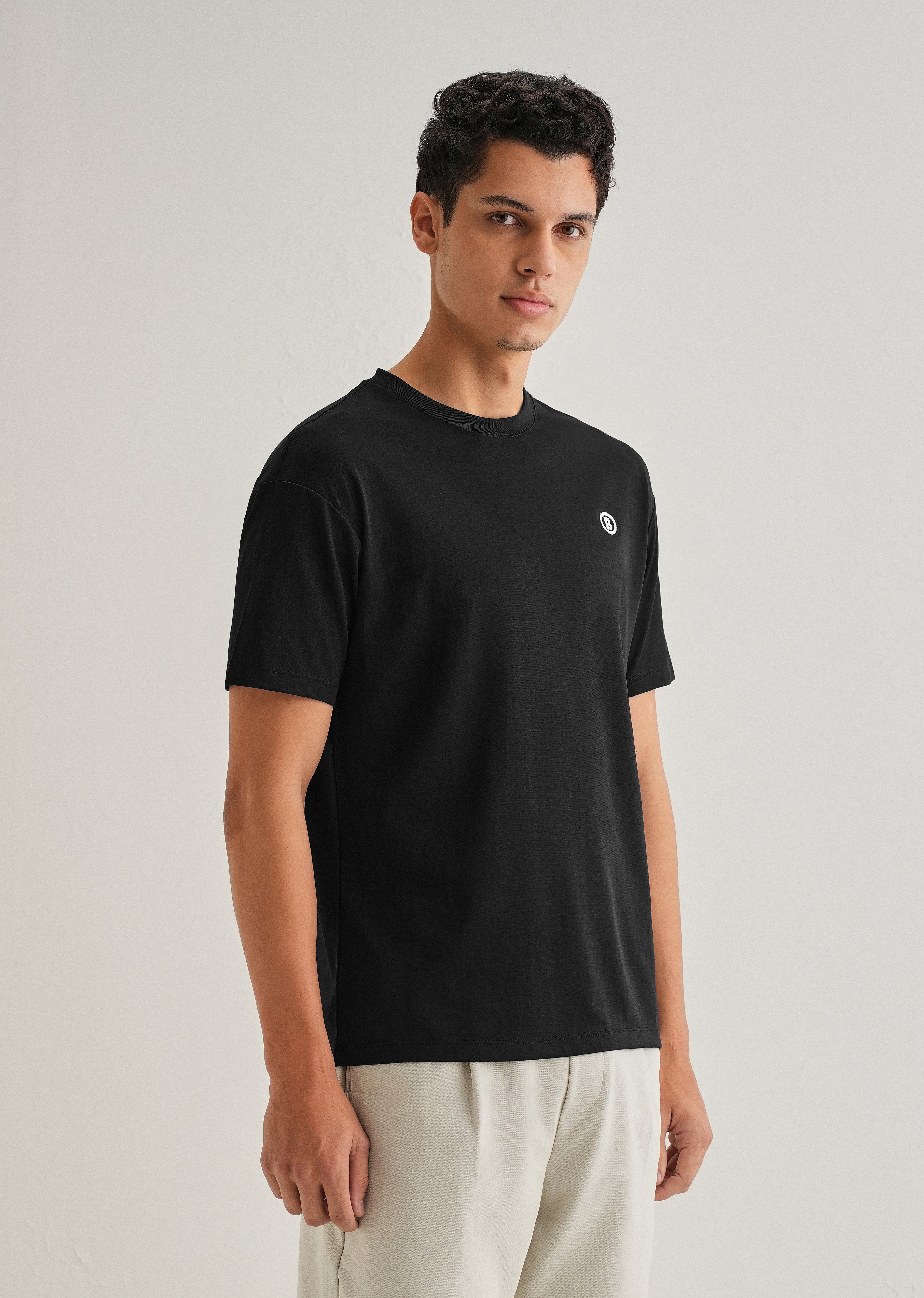 Black Crew Neck T-shirt