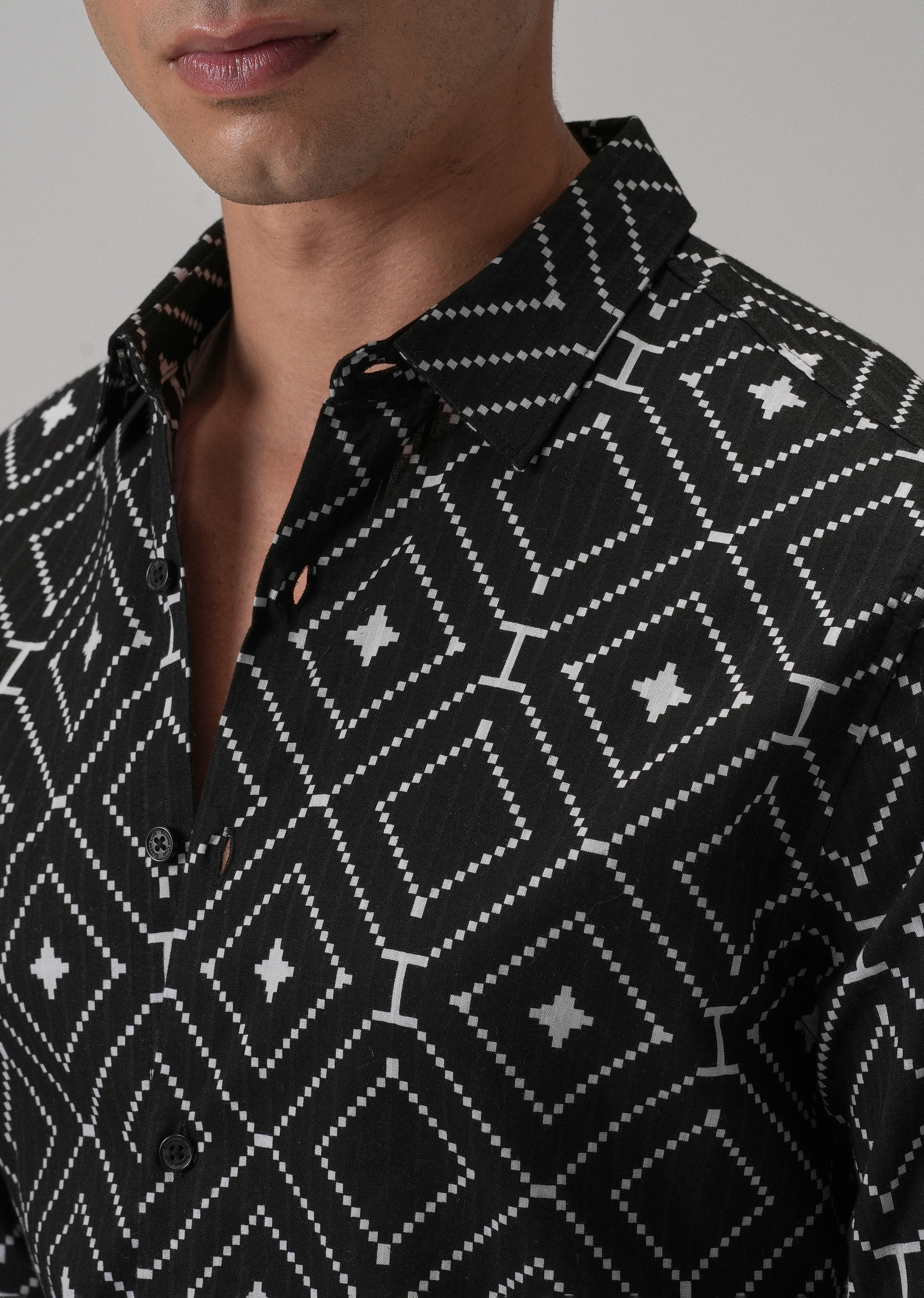 Black Diamond Pattern Print Shirt