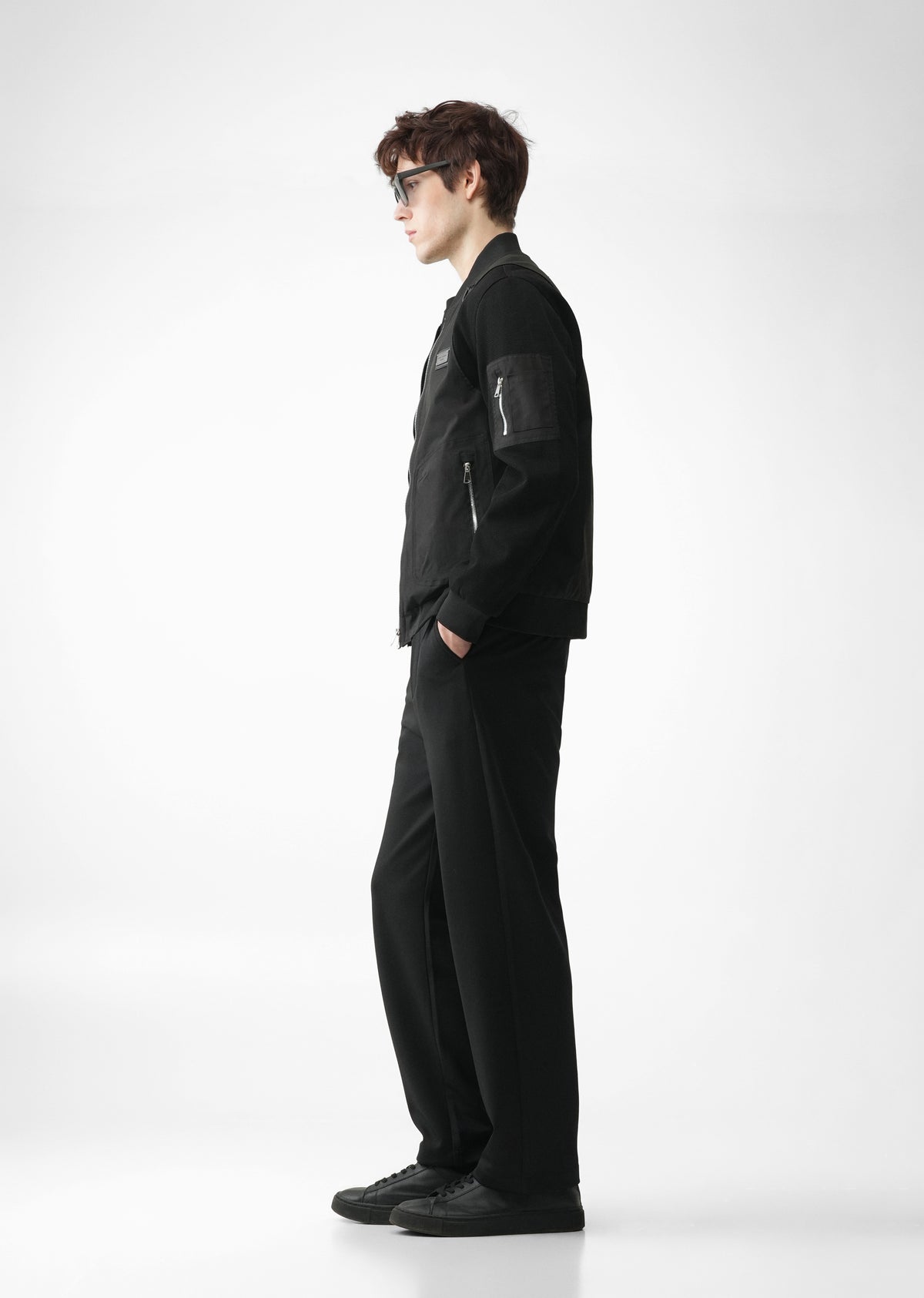 Black Elasticated Regular Fit Pant