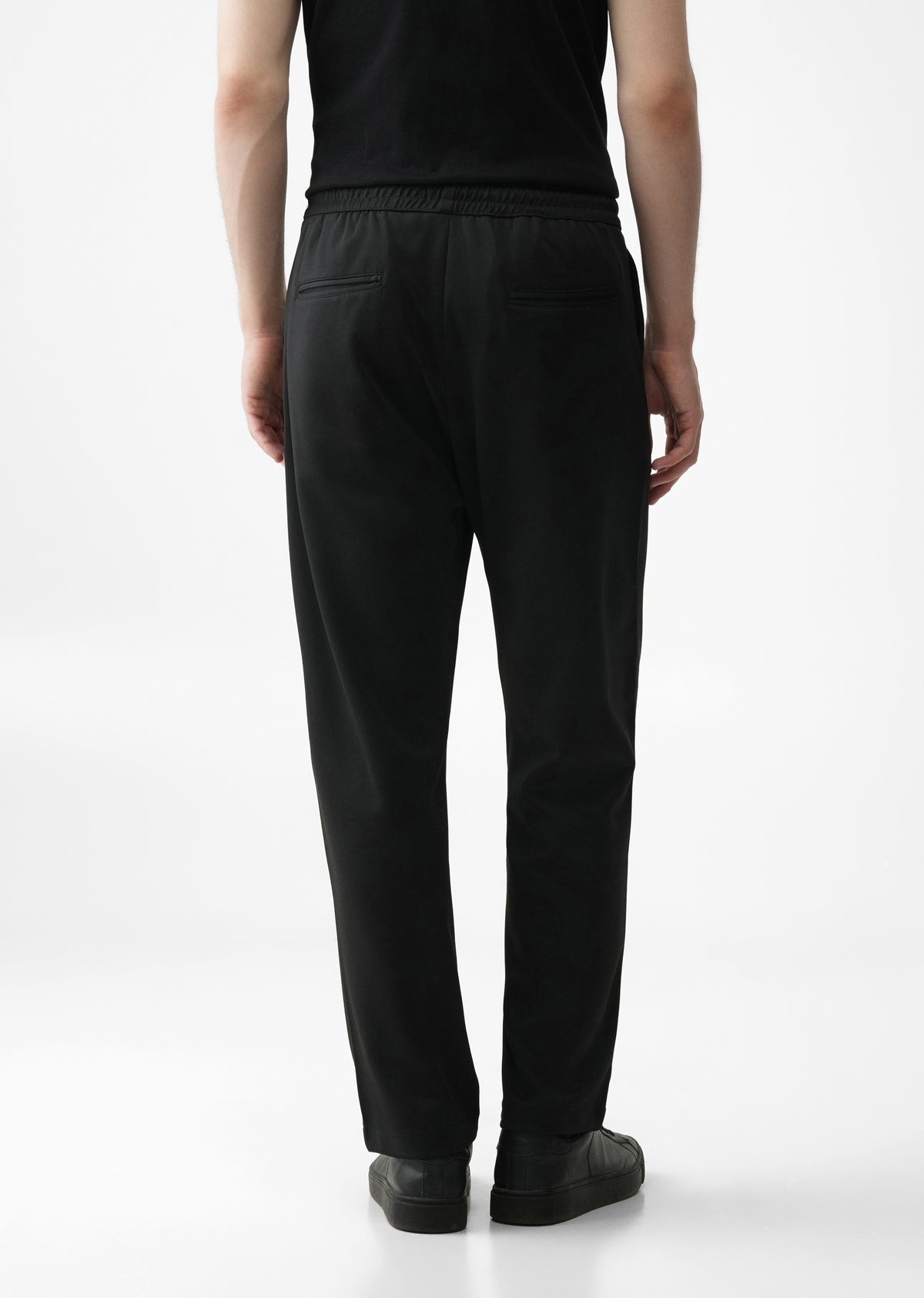 Black Elasticated Regular Fit Pant