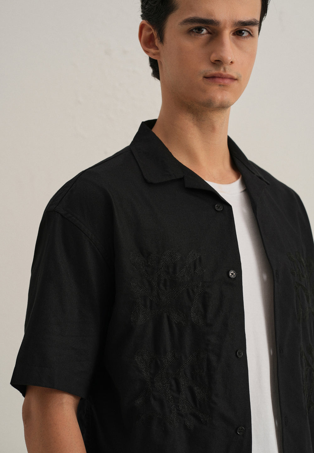 Black Embroidery Cuban Collar Cotton Shirt