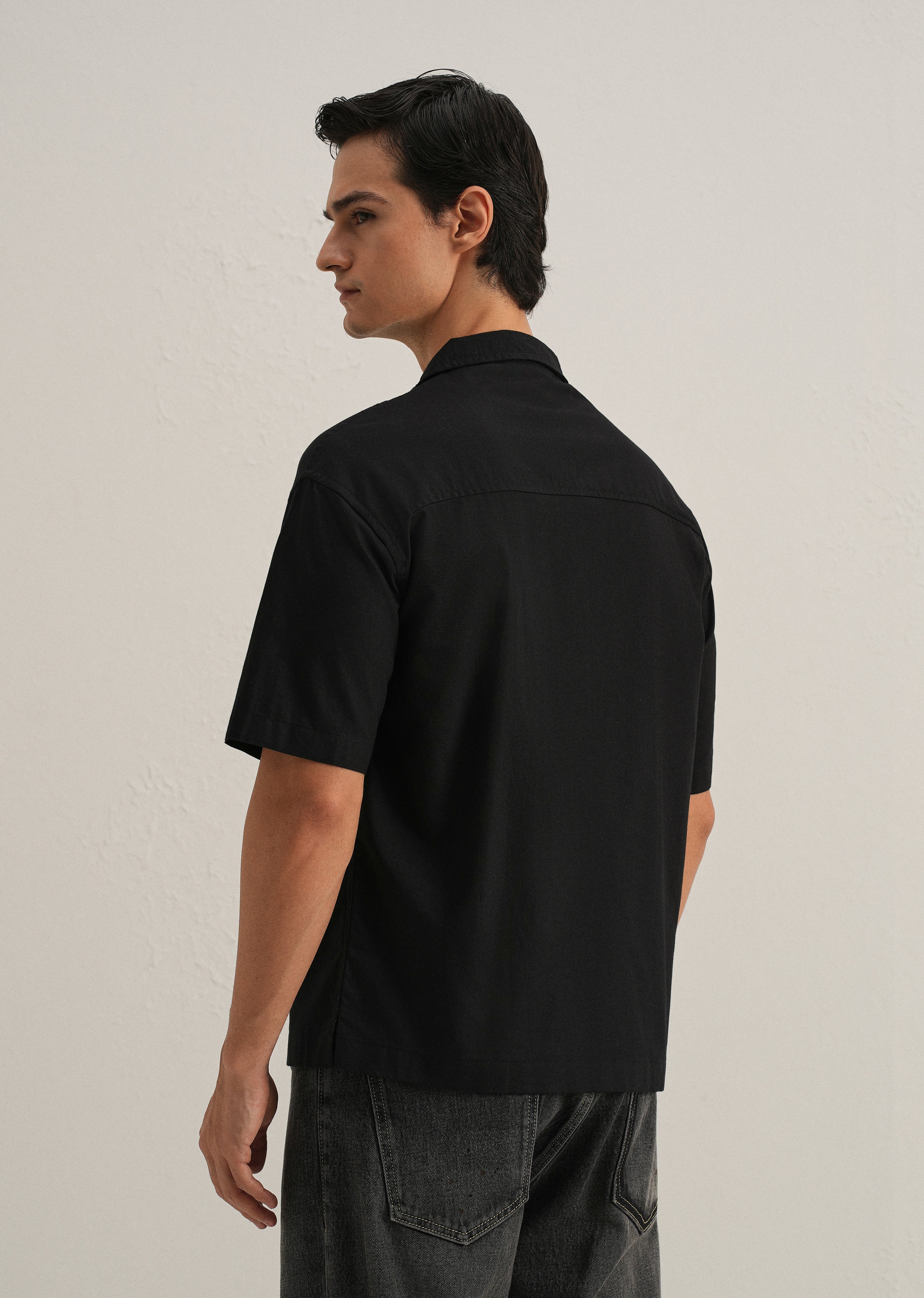 Black Embroidery Cuban Collar Cotton Shirt