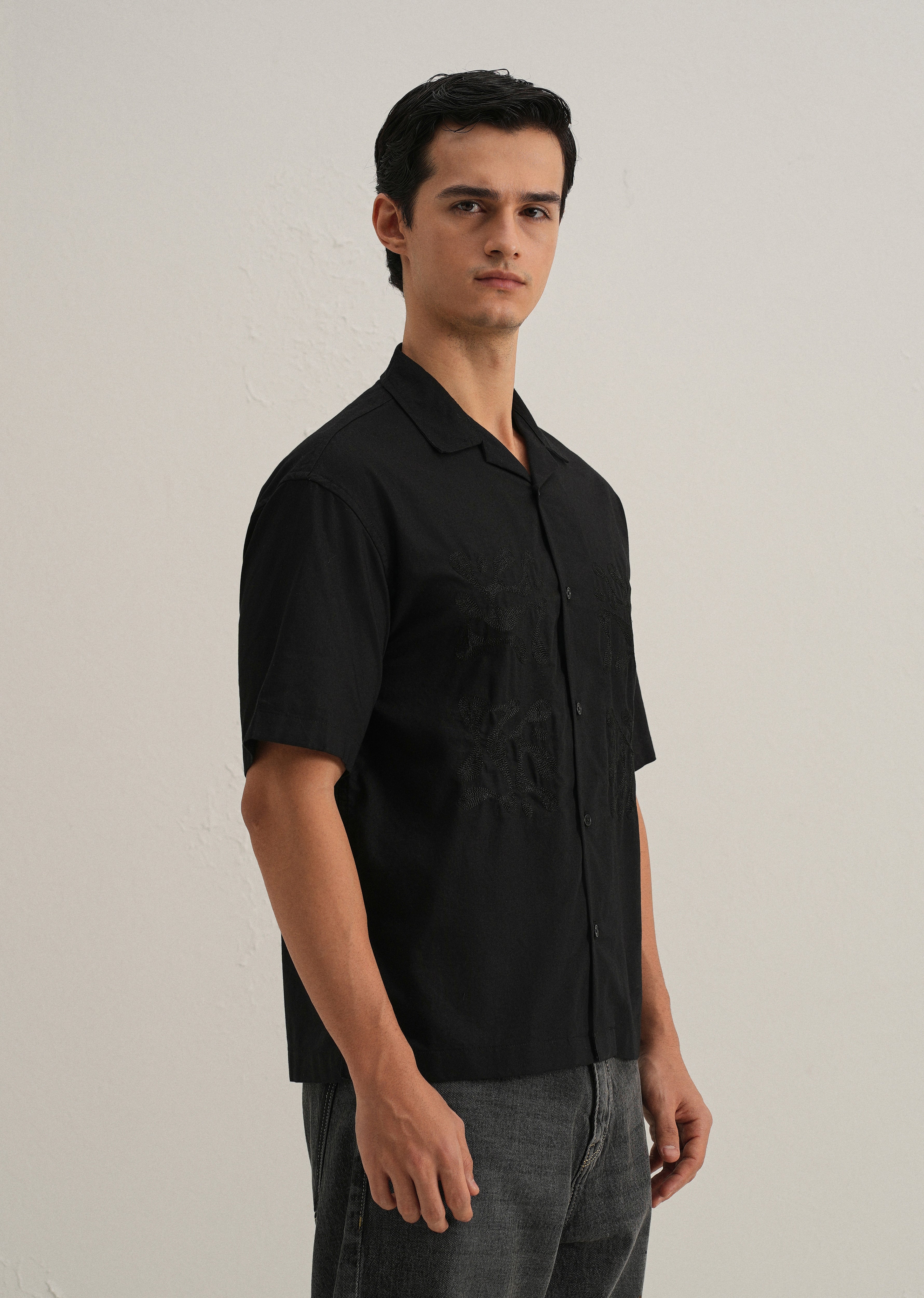 Black Embroidery Cuban Collar Cotton Shirt