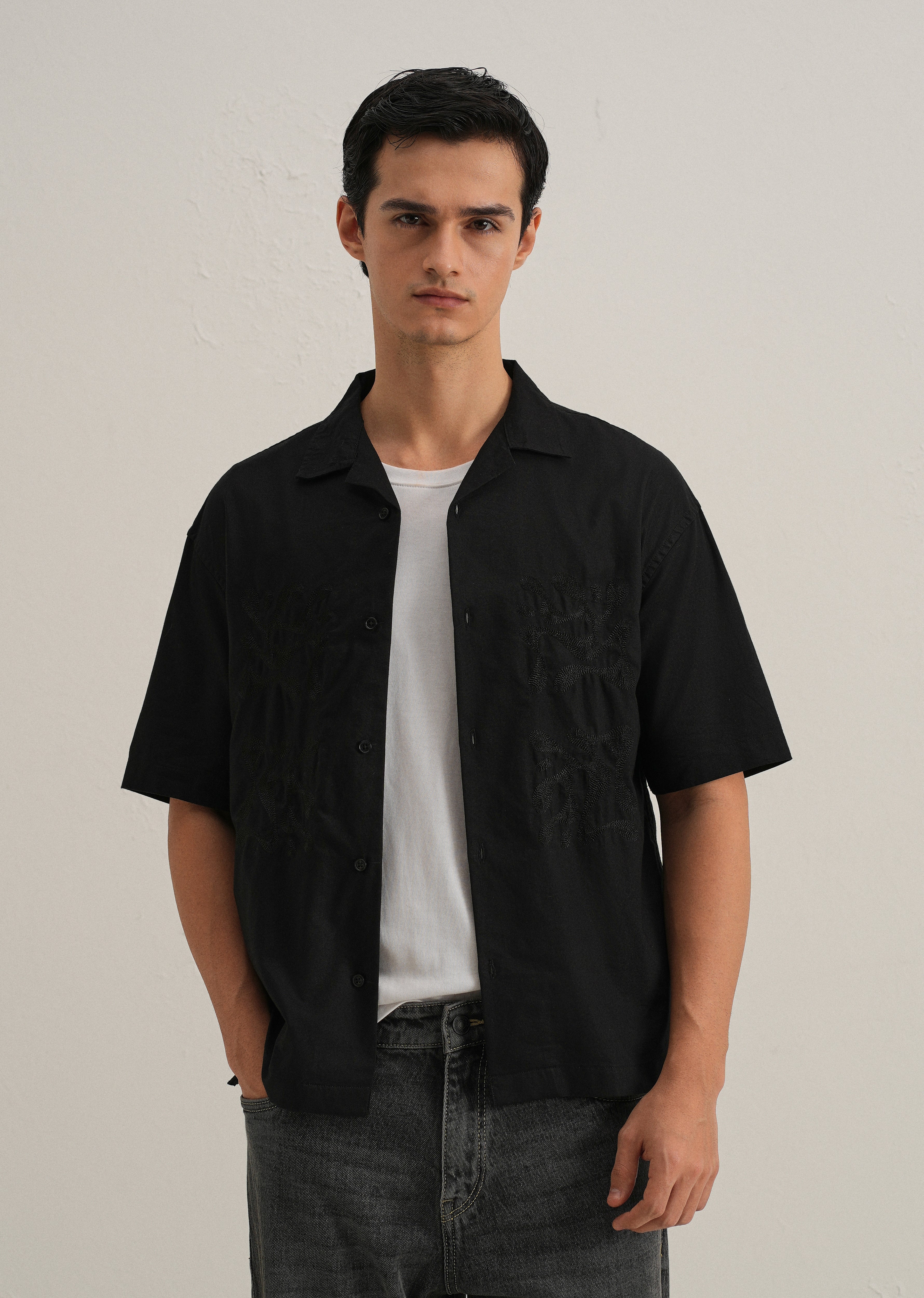 Black Embroidery Cuban Collar Cotton Shirt