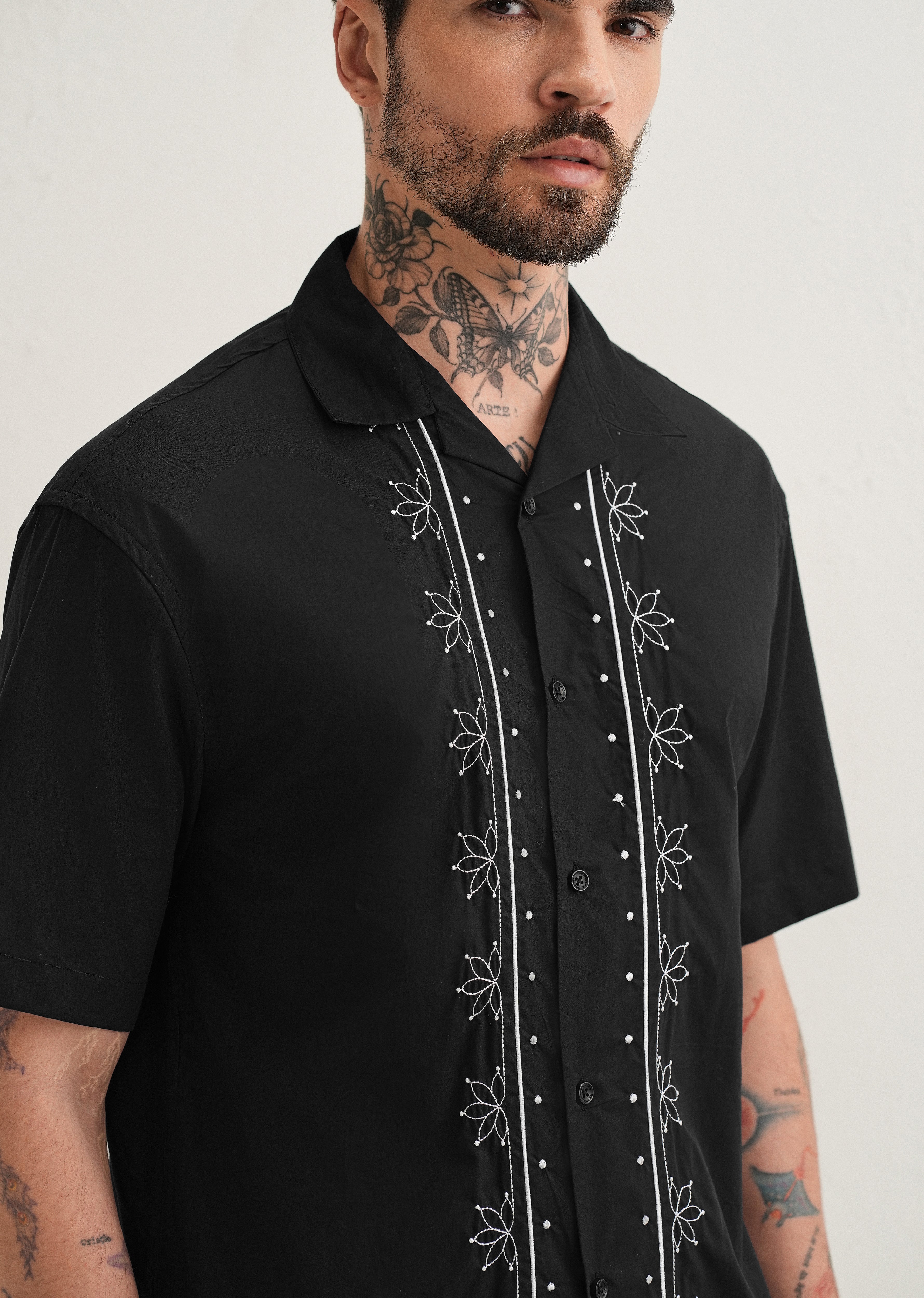 Black Floral Embroidered Stitchless Placket Shirt