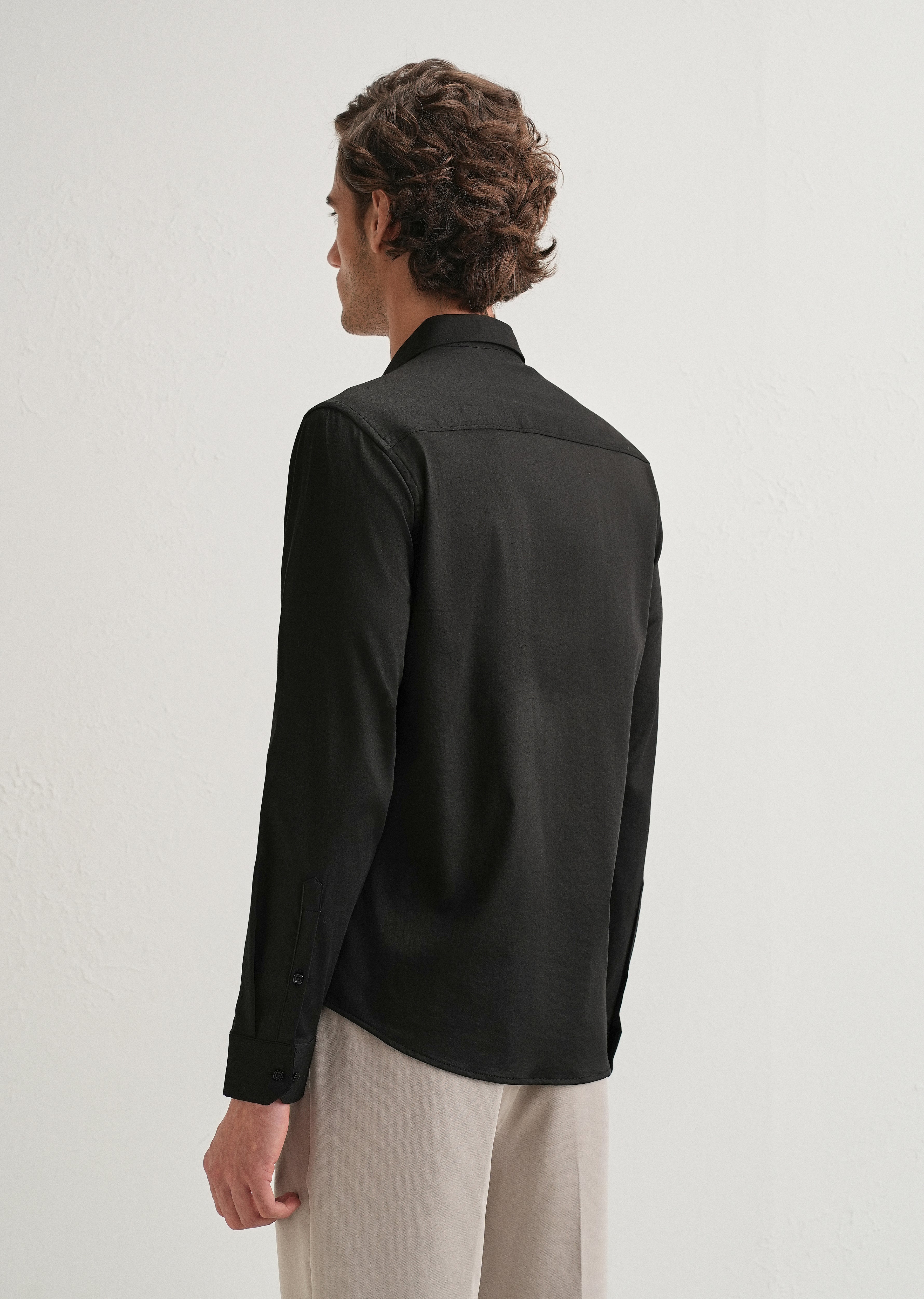 Black Front Panel Open Pleat Shirt