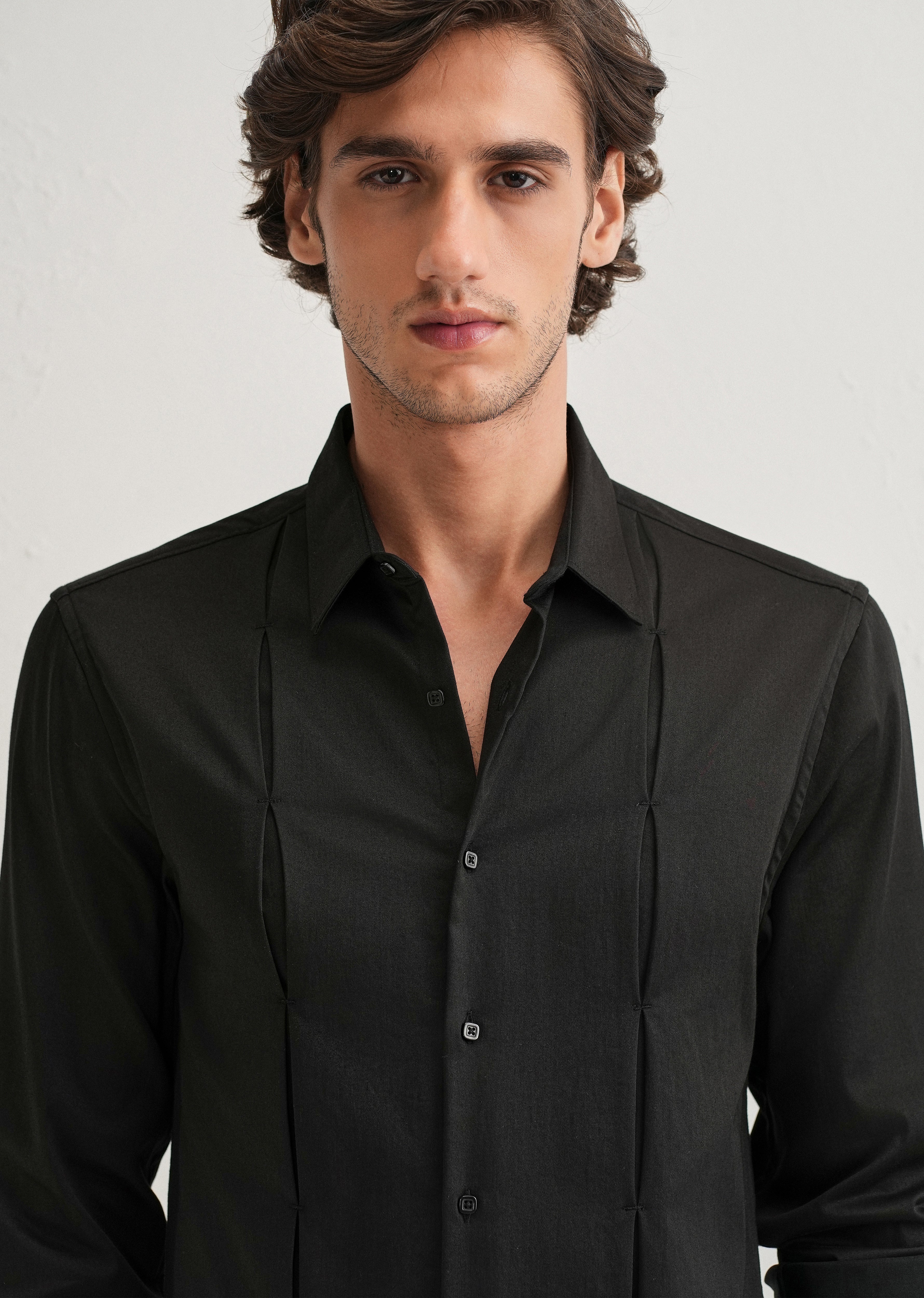 Black Front Panel Open Pleat Shirt