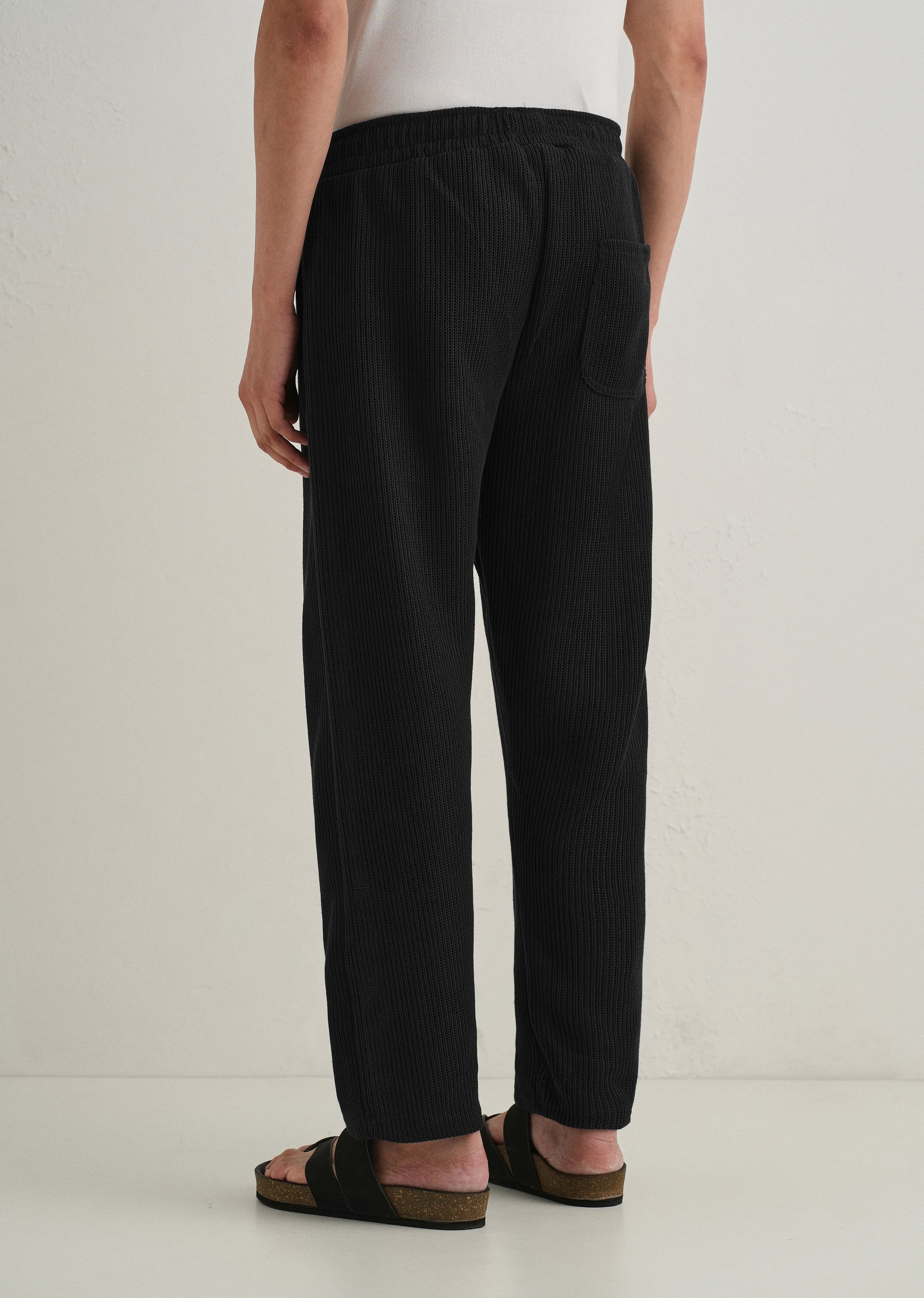 Black Knitted Pant
