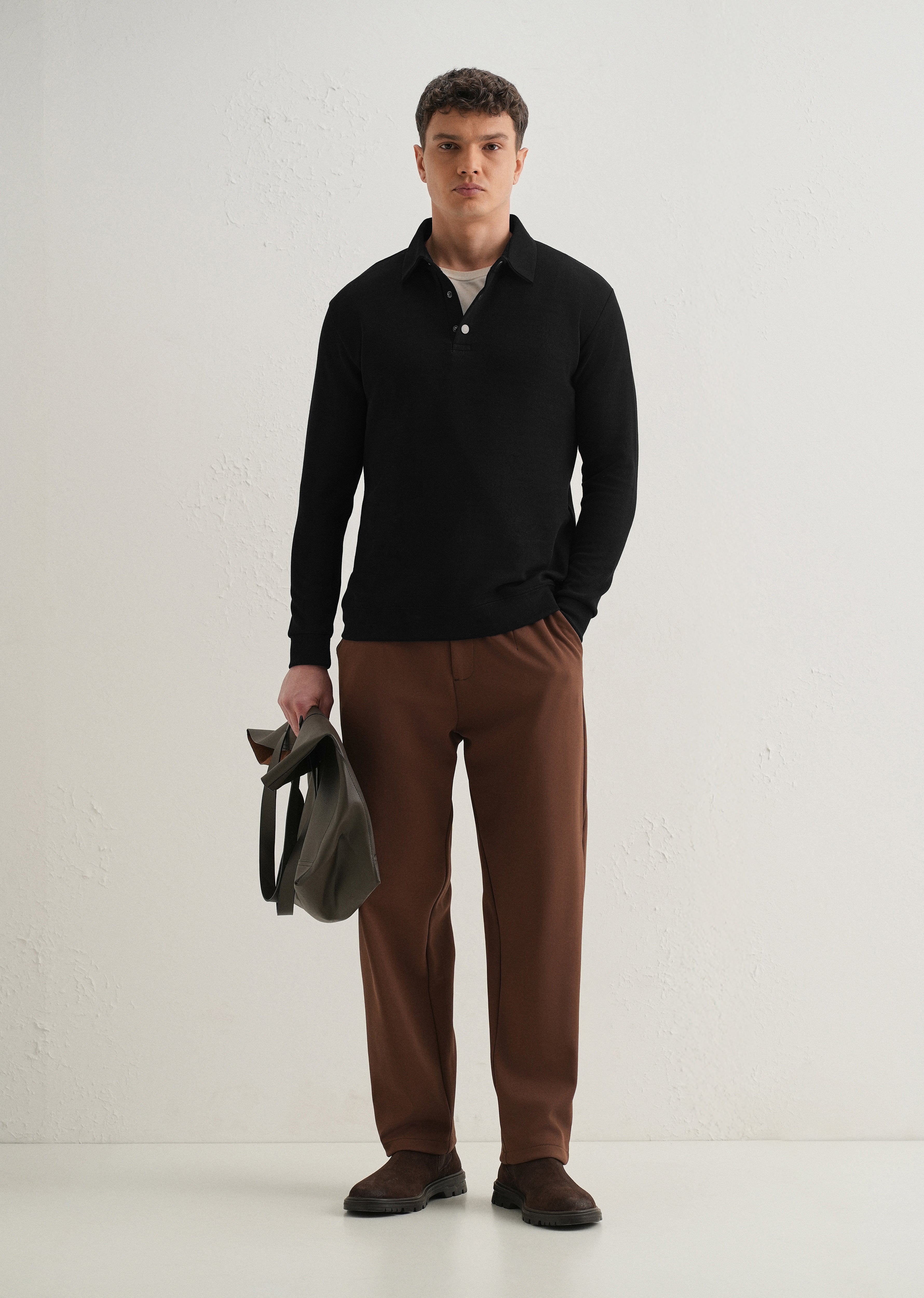 Black Knitted Polo Sweatshirt