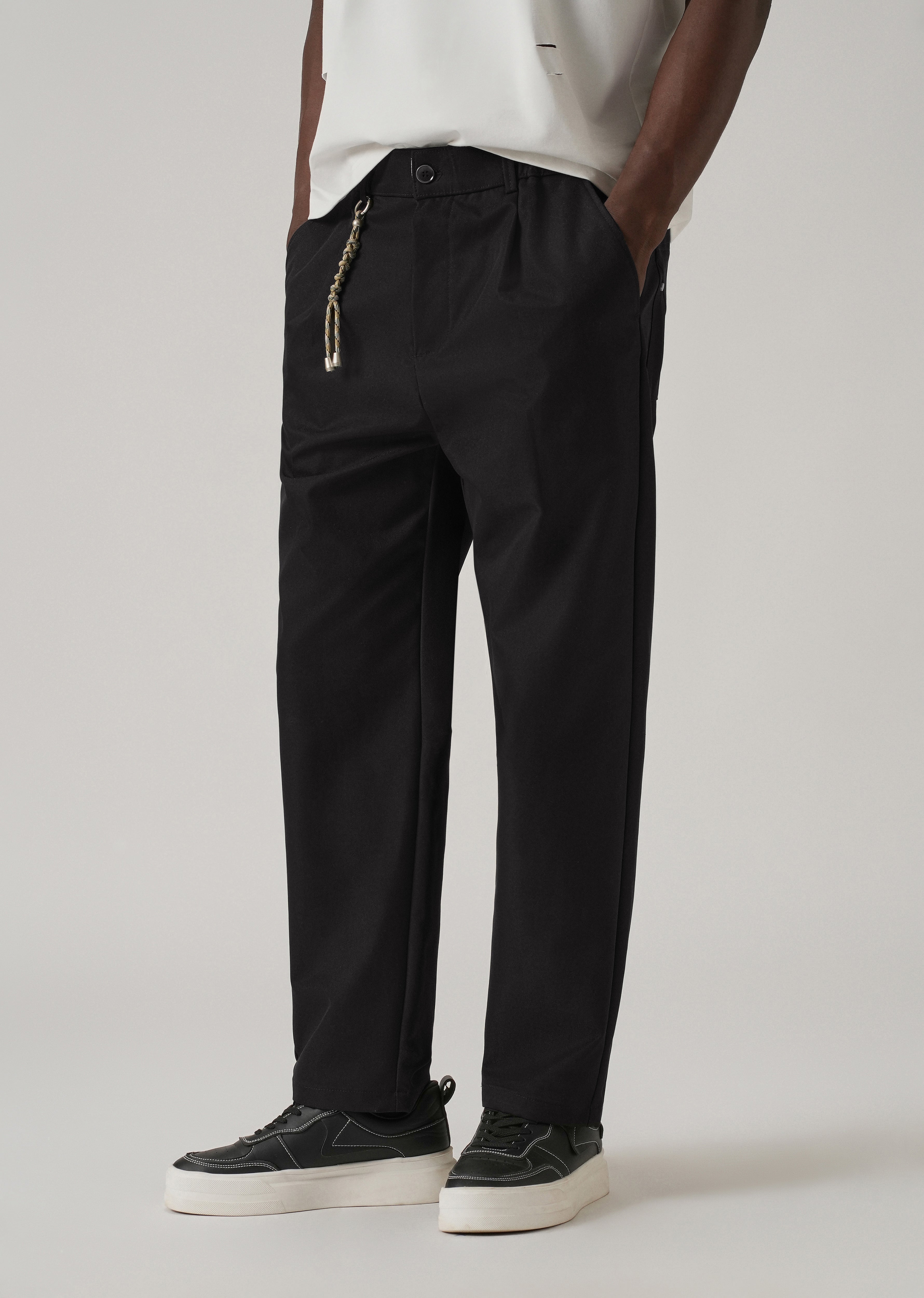 Black Pleated Drawstring Pant