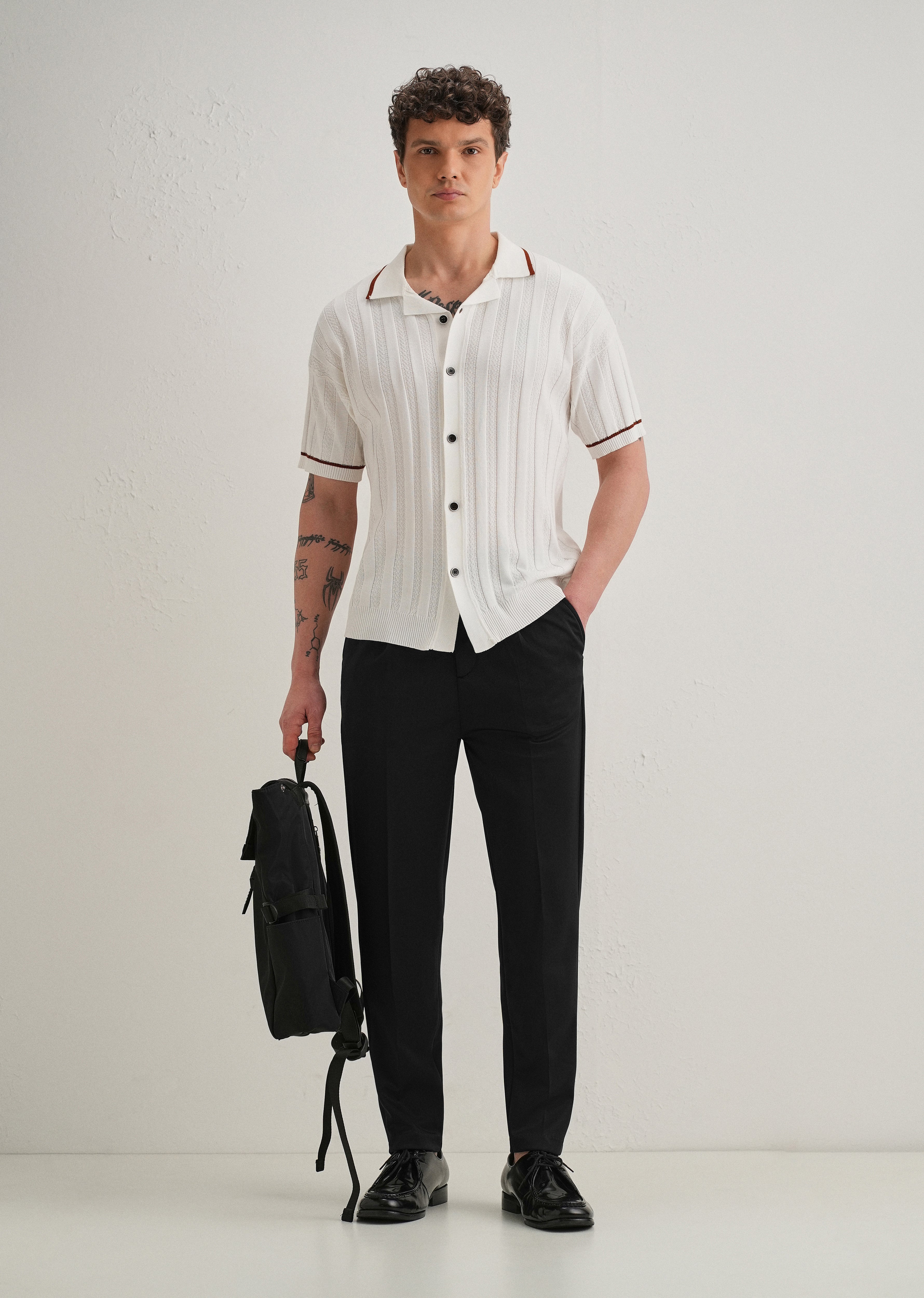 Black Pleated Relaxed Fit Trousers