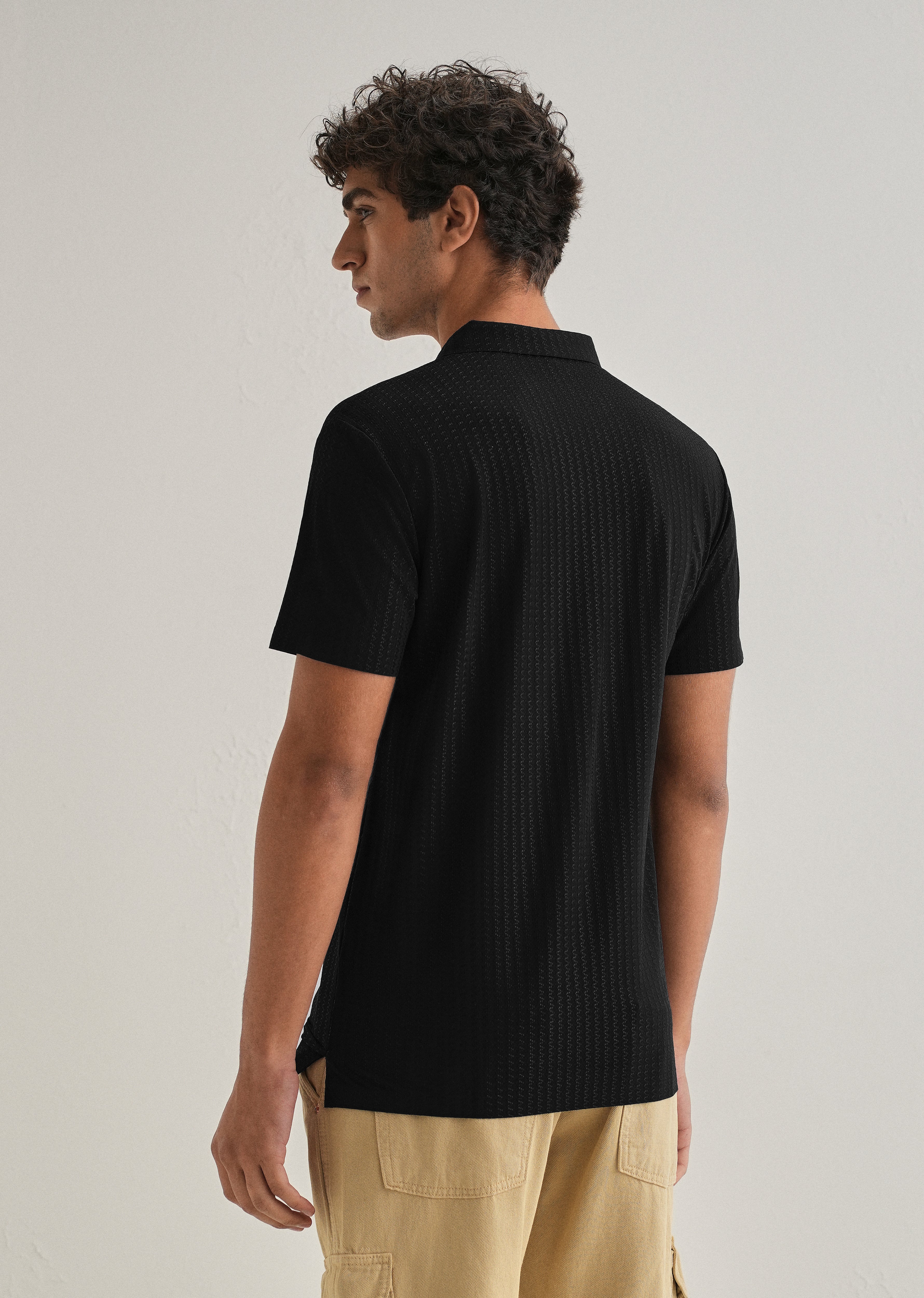 Black Polo Collar Printed Seamless T-shirt