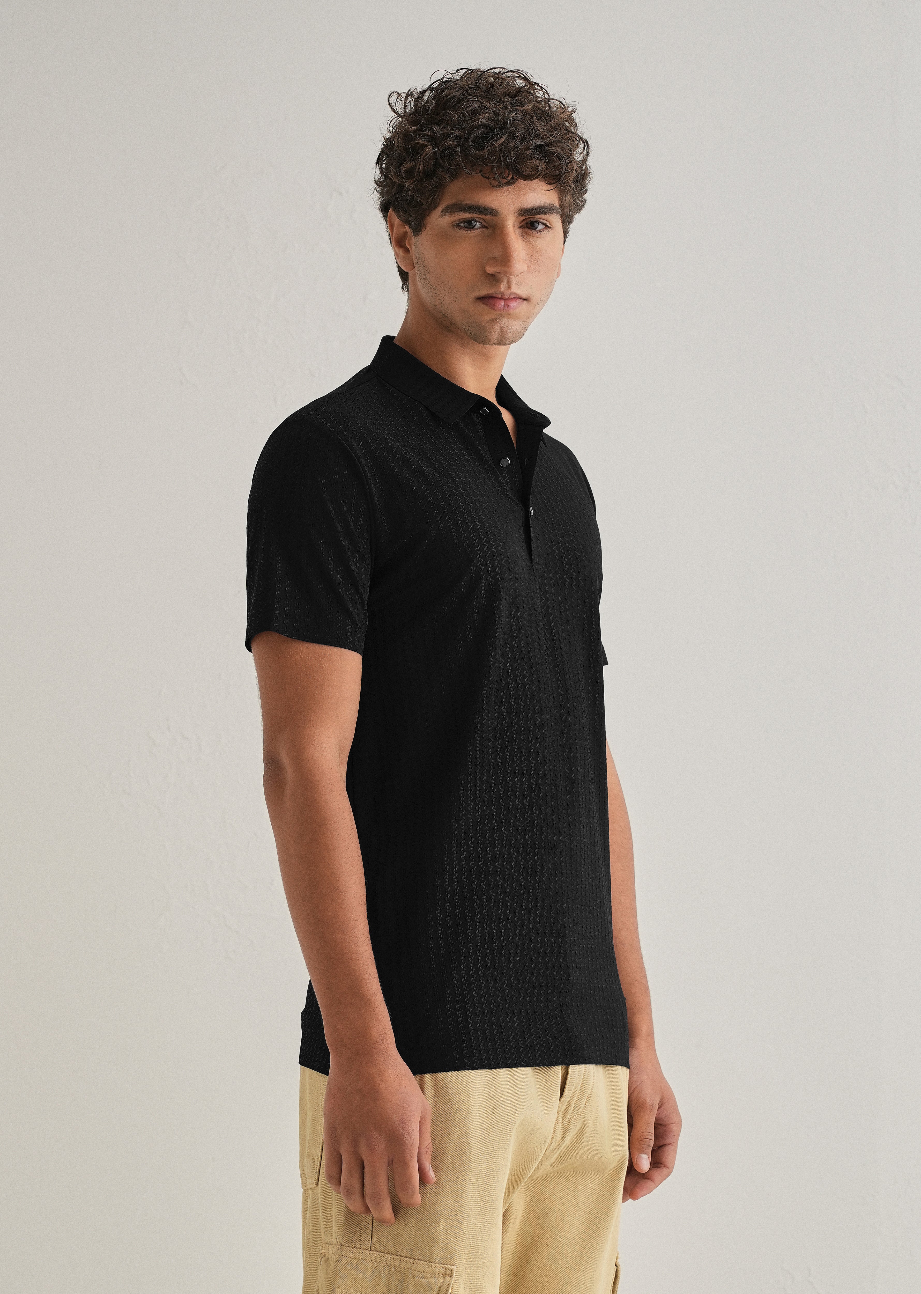 Black Polo Collar Printed Seamless T-shirt