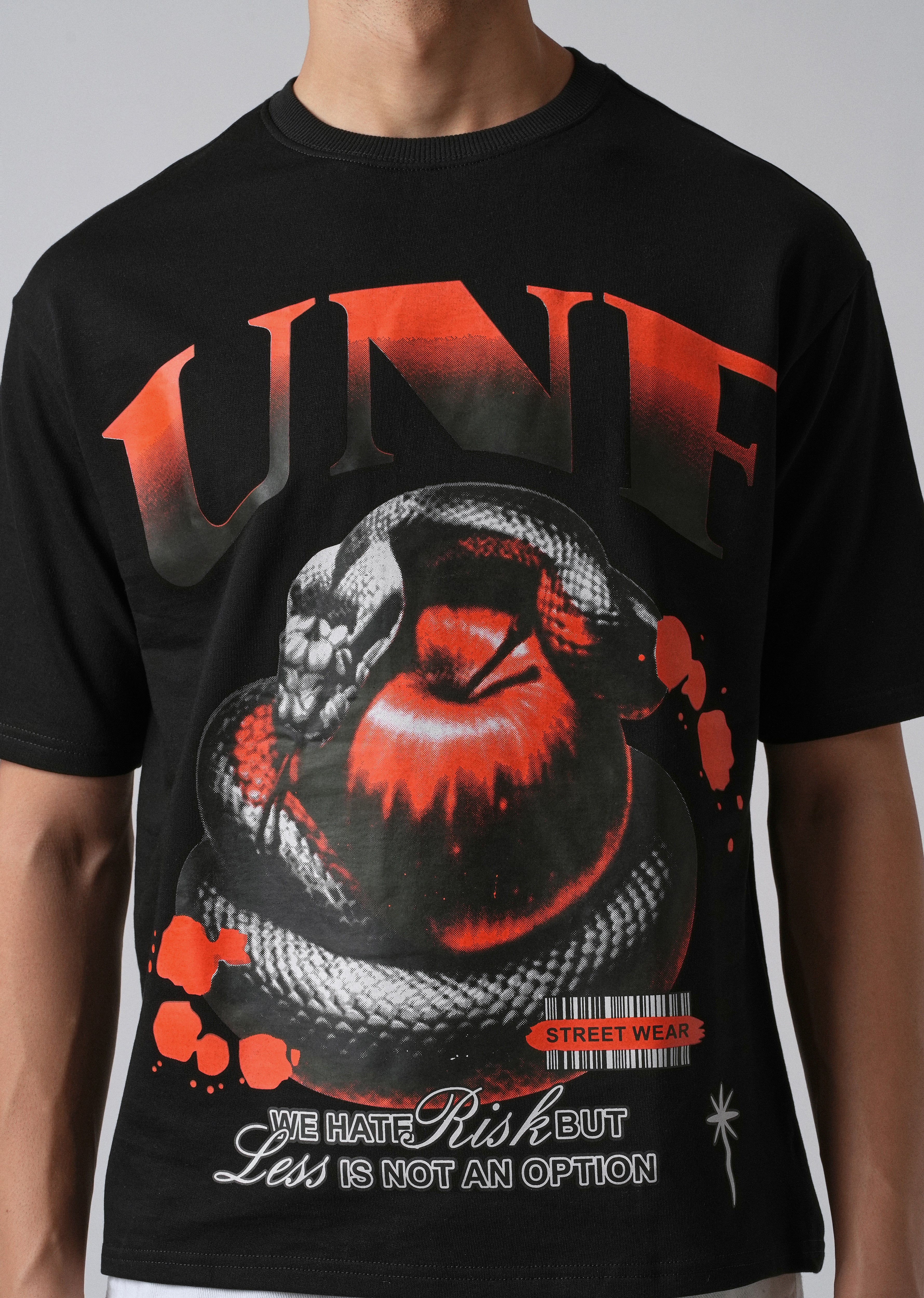 Black Print Relaxed Fit T- shirt