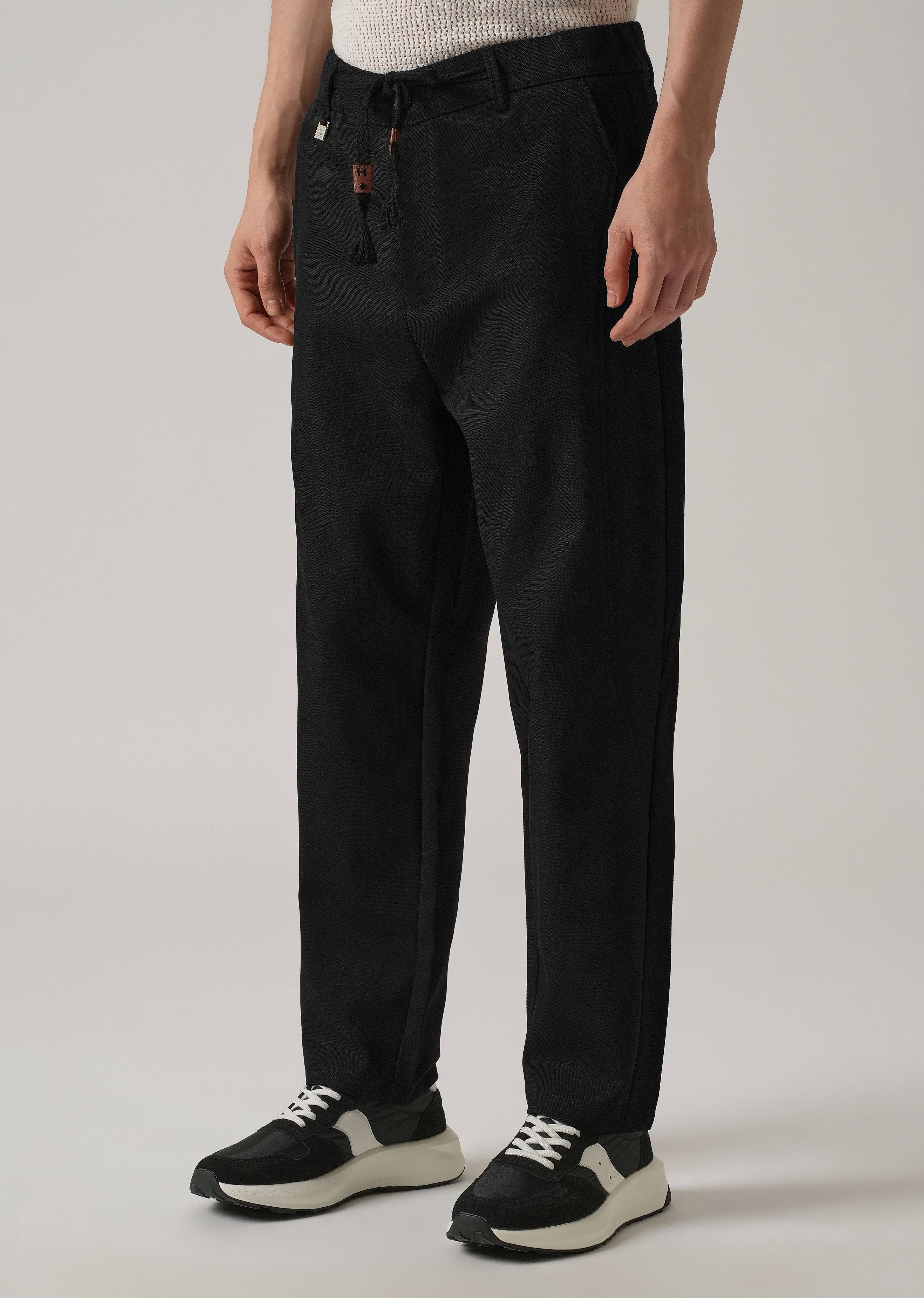 Black Relaxed Fit Tie Waist Pant