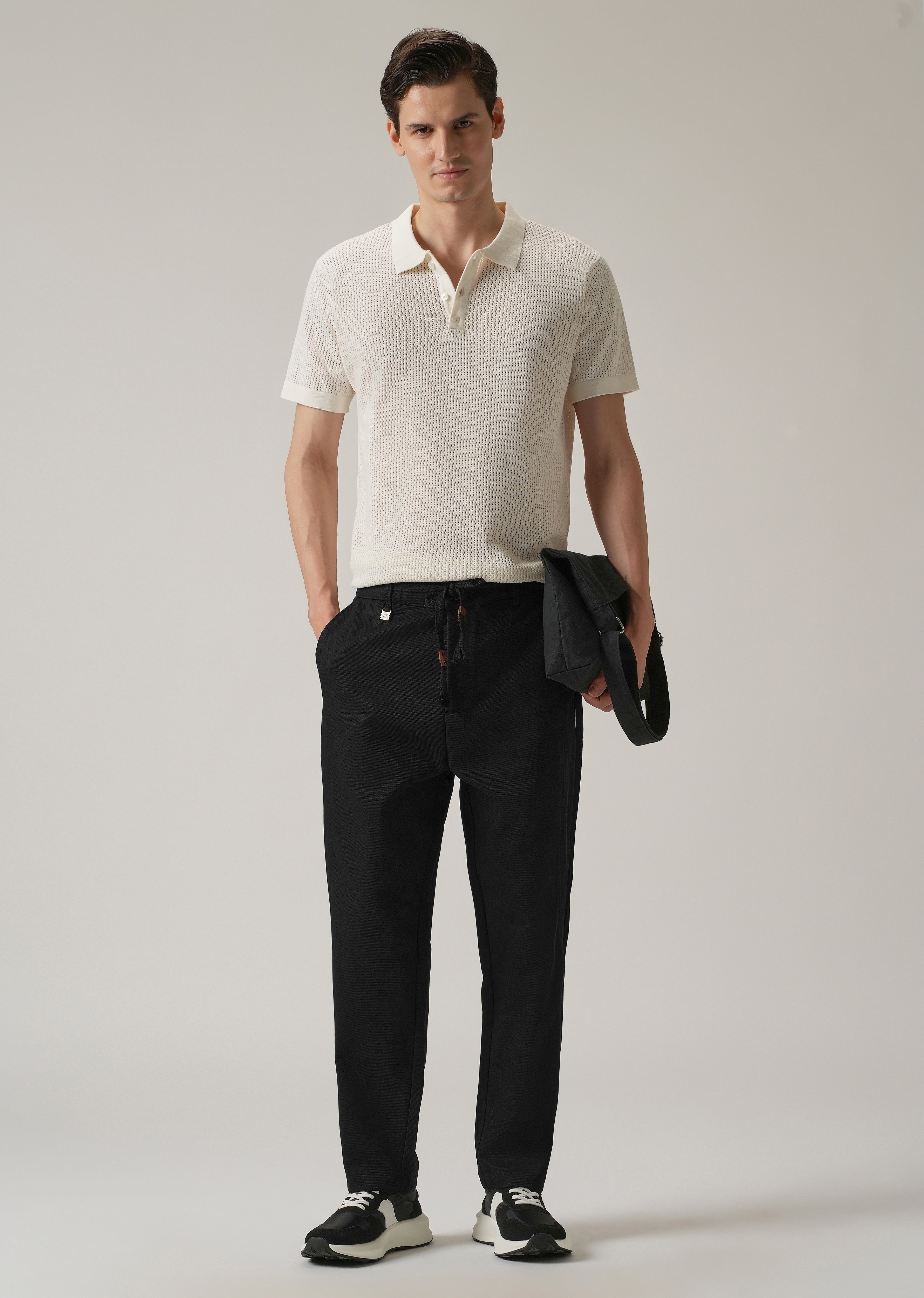 Black Relaxed Fit Tie Waist Pant