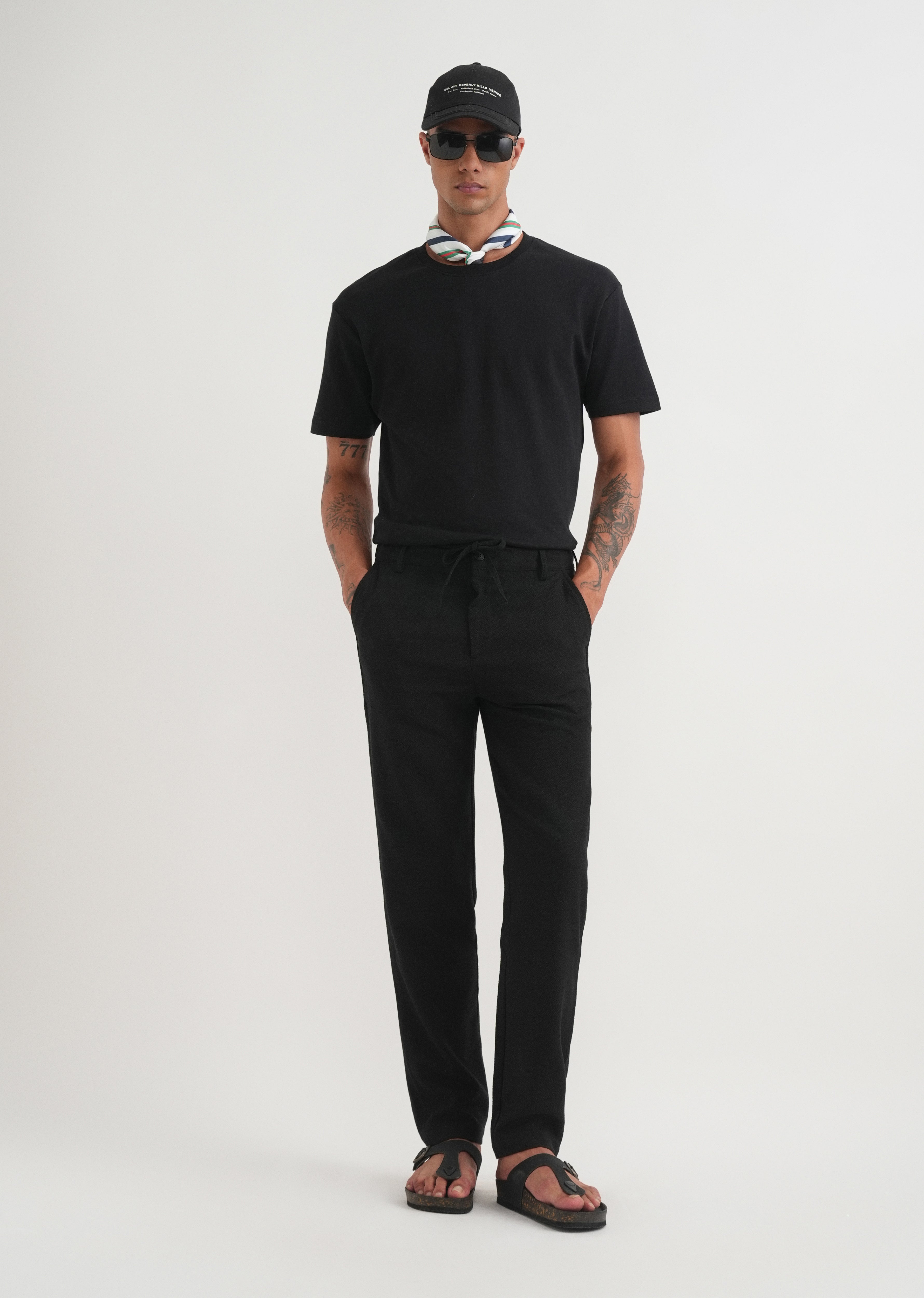 Black Semi-Elasticated Textured Pant