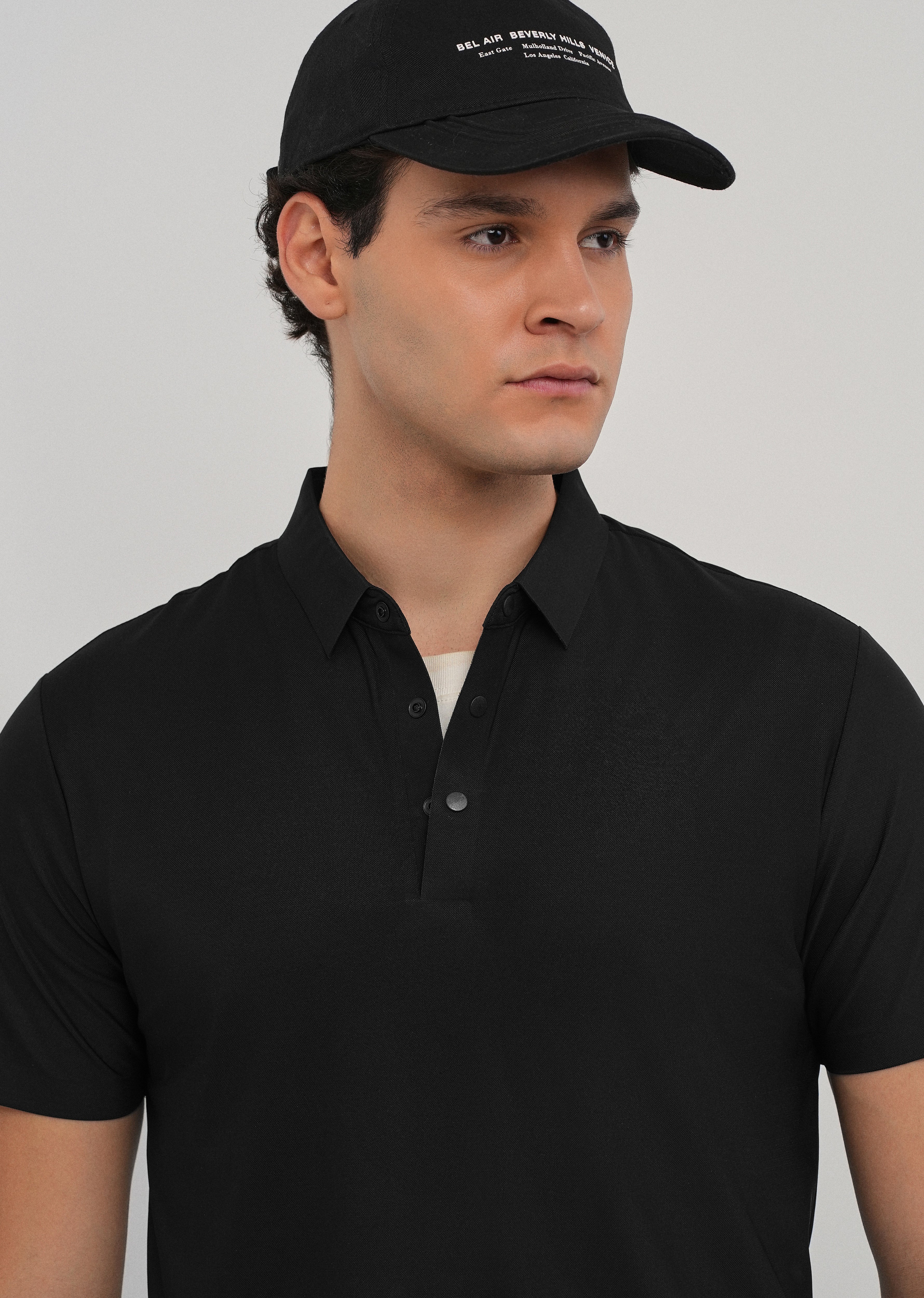 Black Stitchless Polo Collar T-Shirt