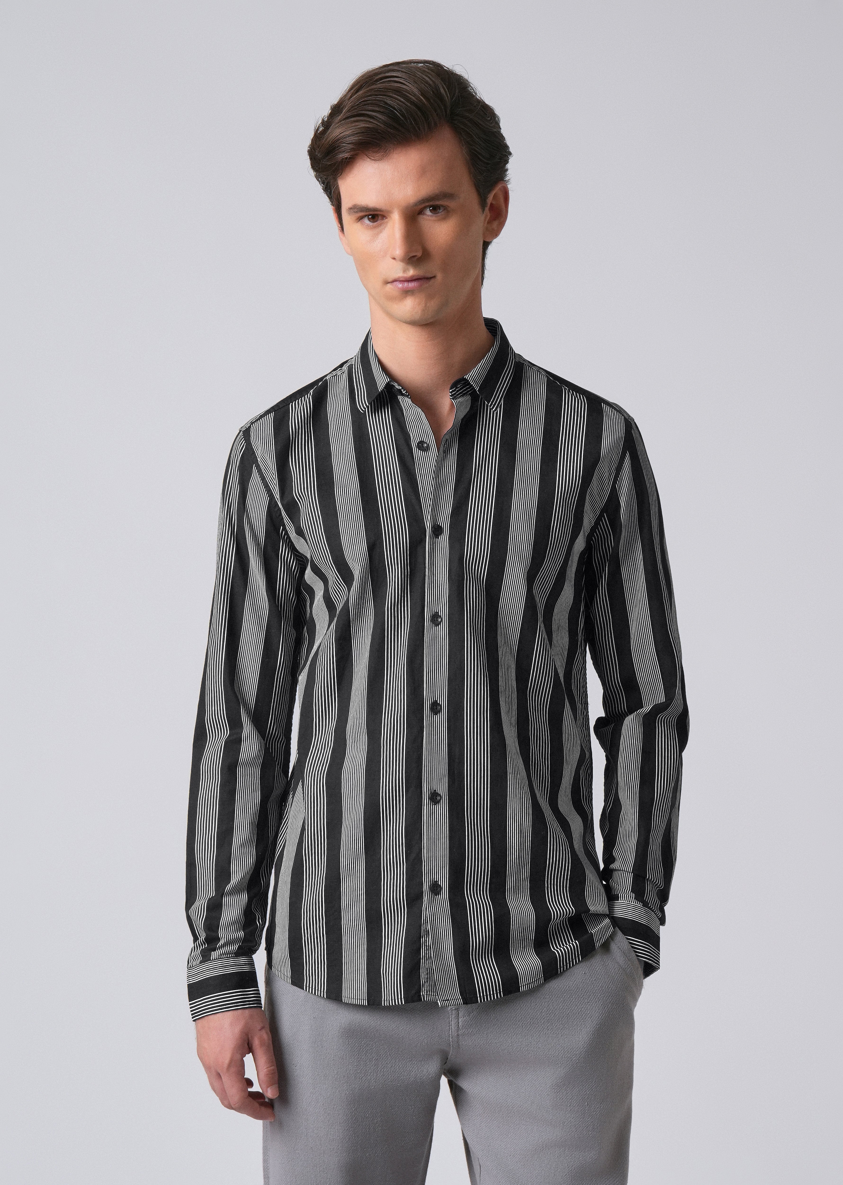 Black Vertical Pin Stripe Cotton/Linen Shirt