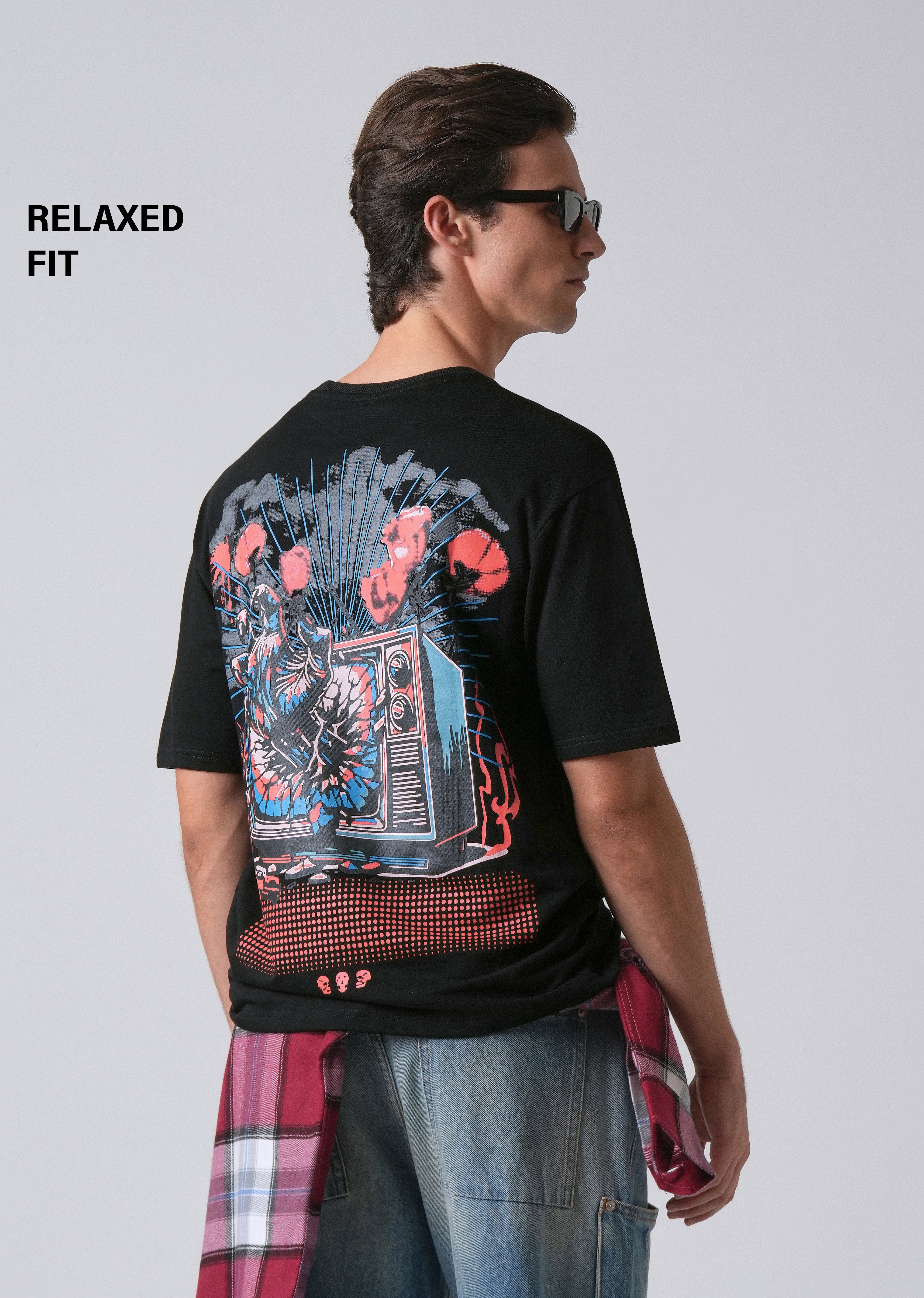 Black Back Print Relaxed Fit T- shirt