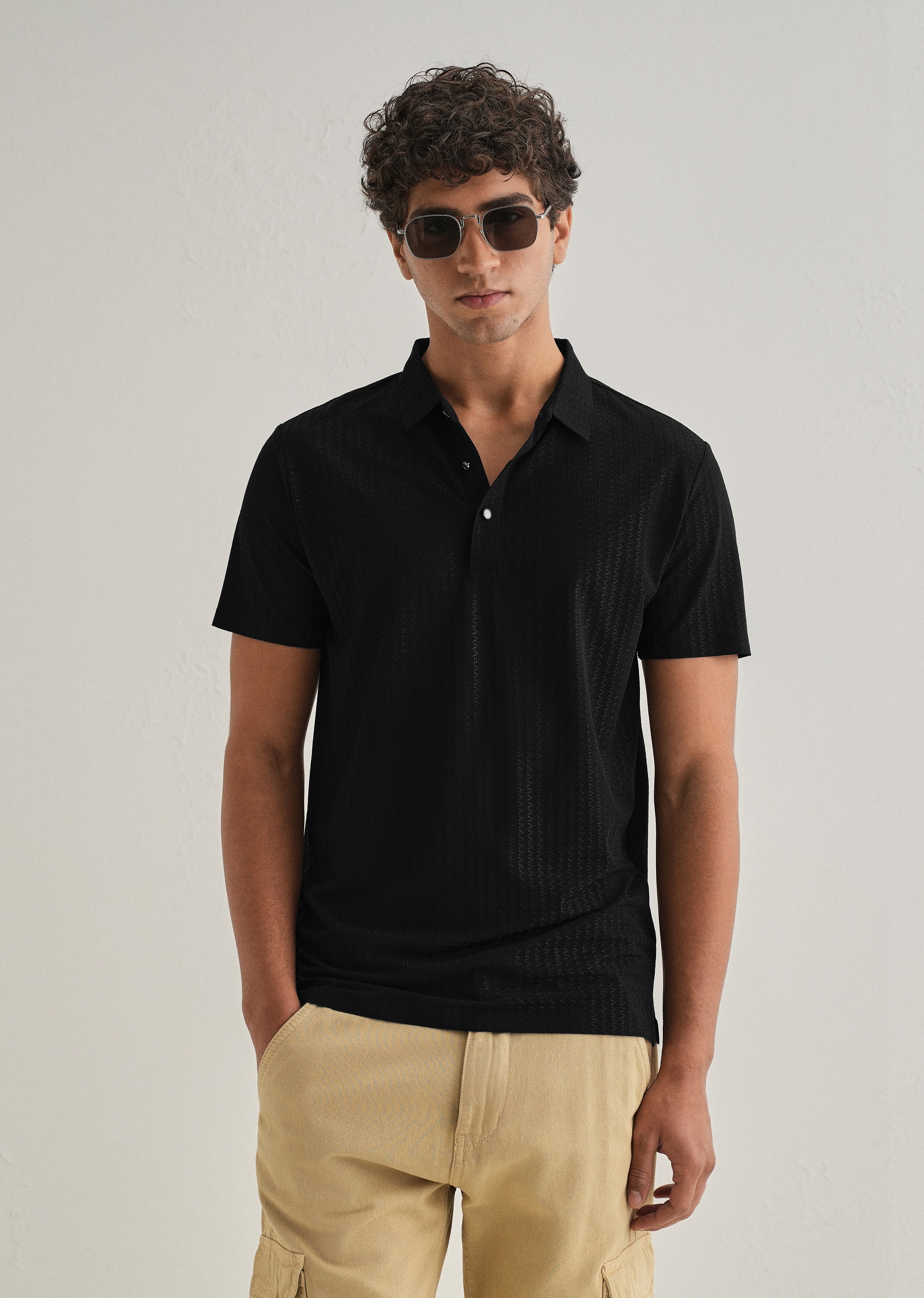 Black Polo Collar Printed Seamless T-shirt