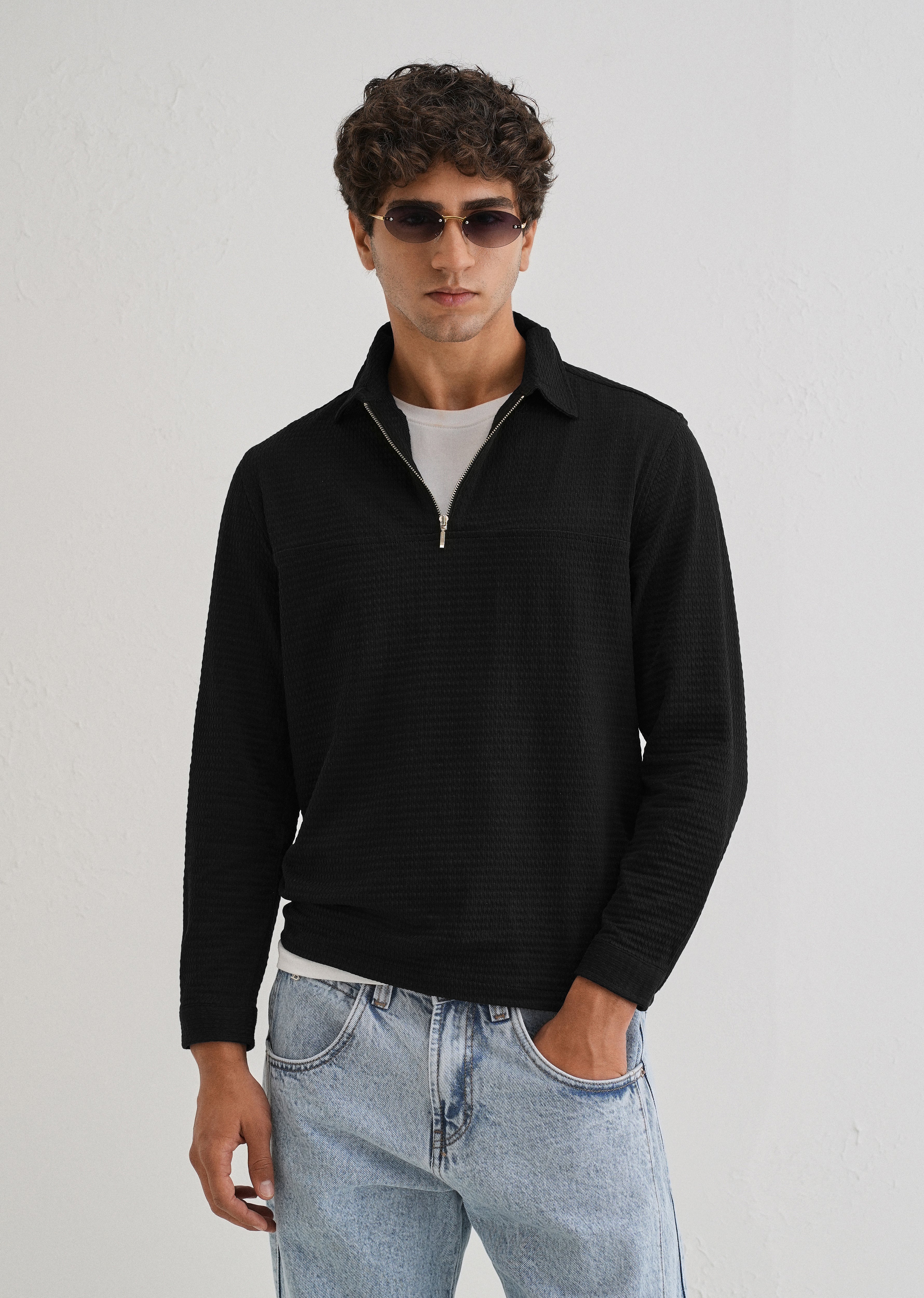 Black Zipper Polo Knit T-shirt