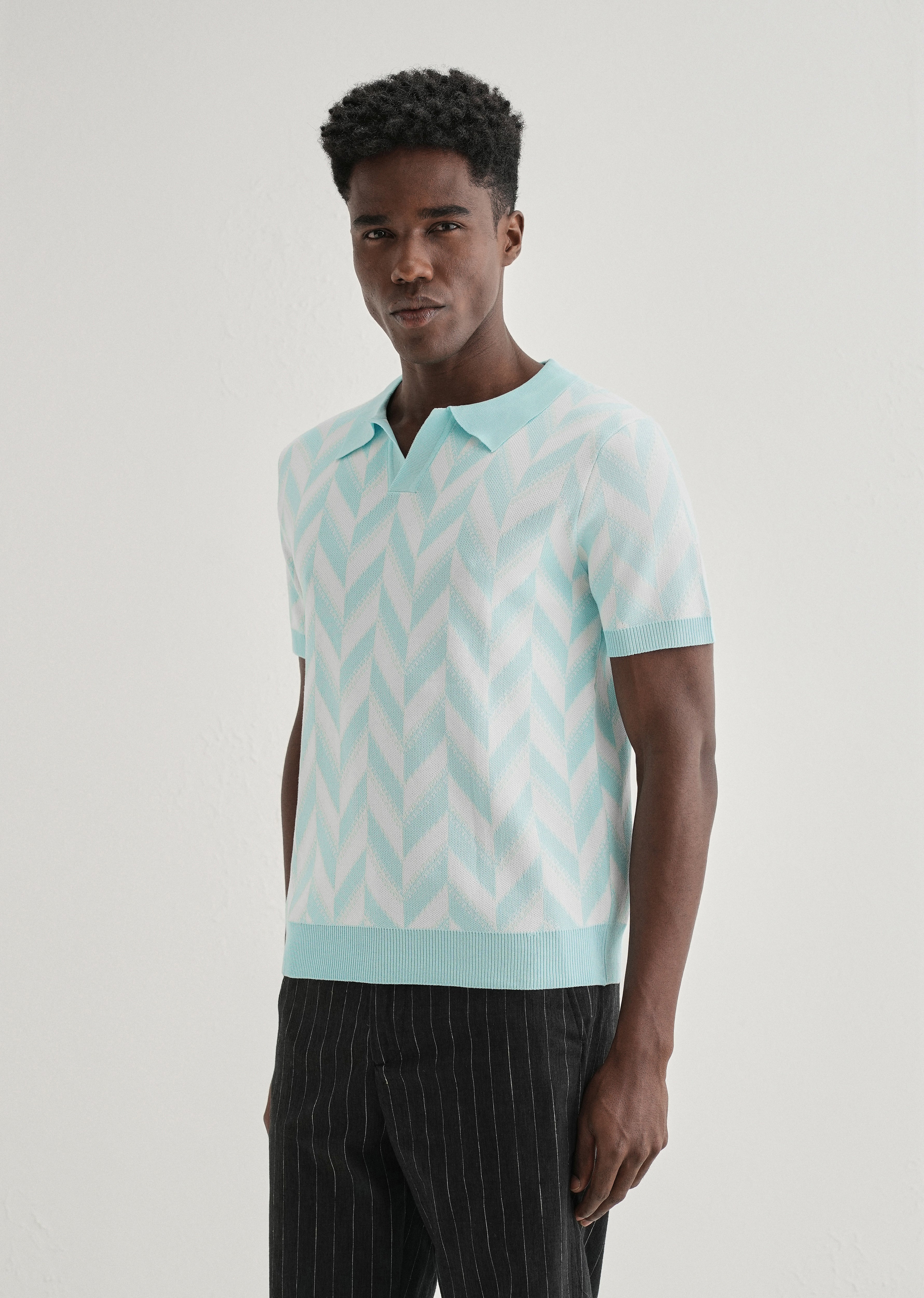 Blue Chevron Knitted Polo T-shirt