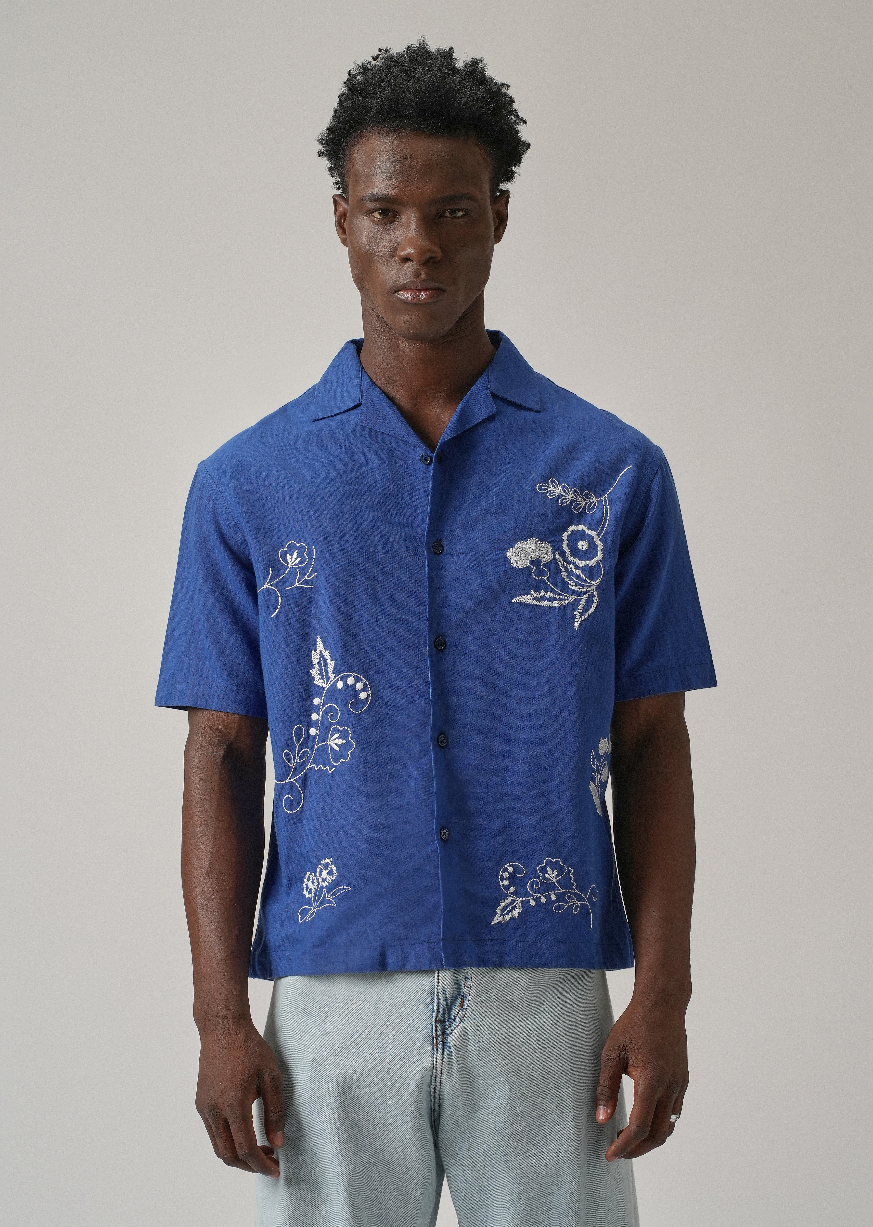 Blue Pattern Embroidery Linen Shirt