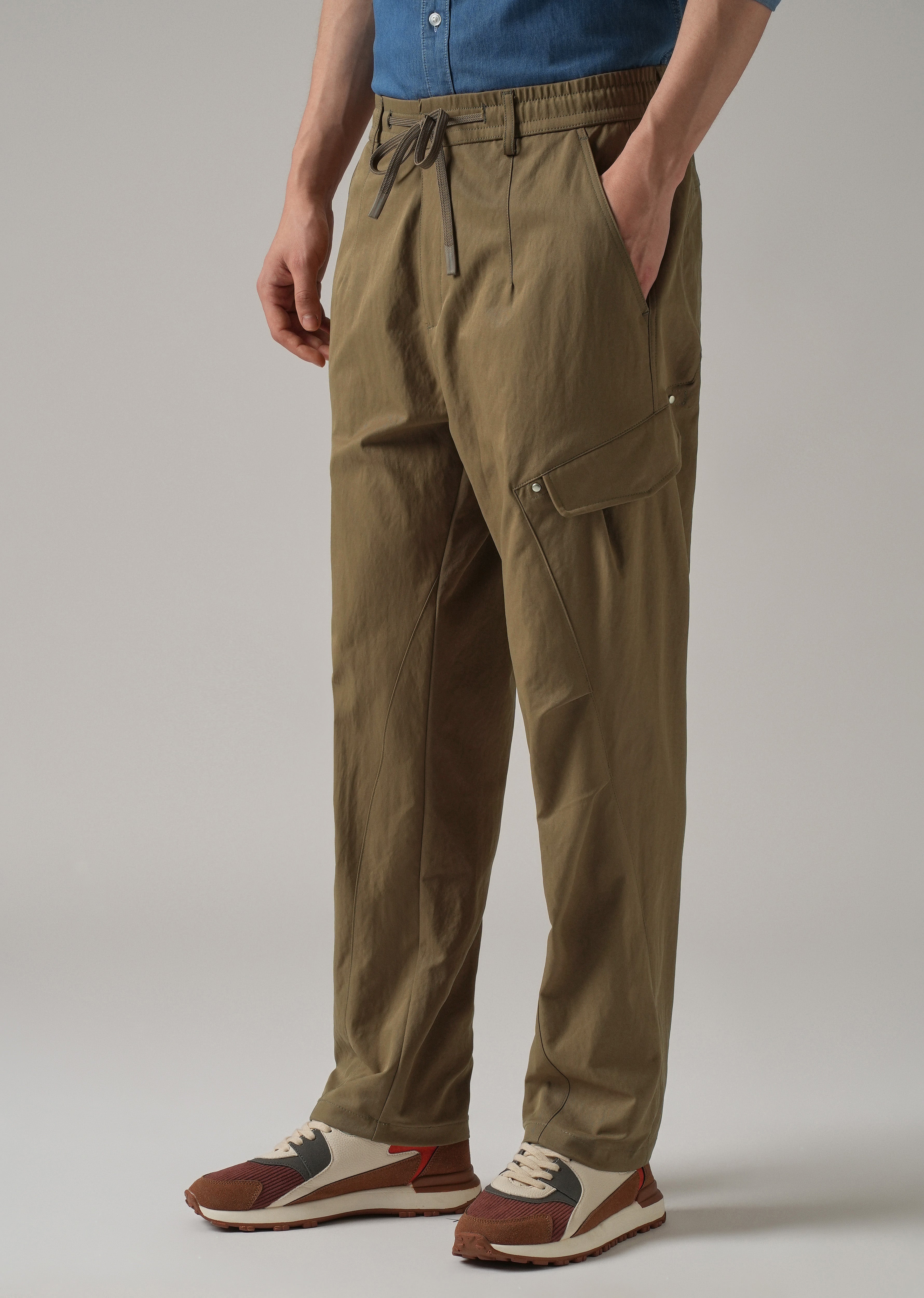 Brown Stone Wash Cargo Pants
