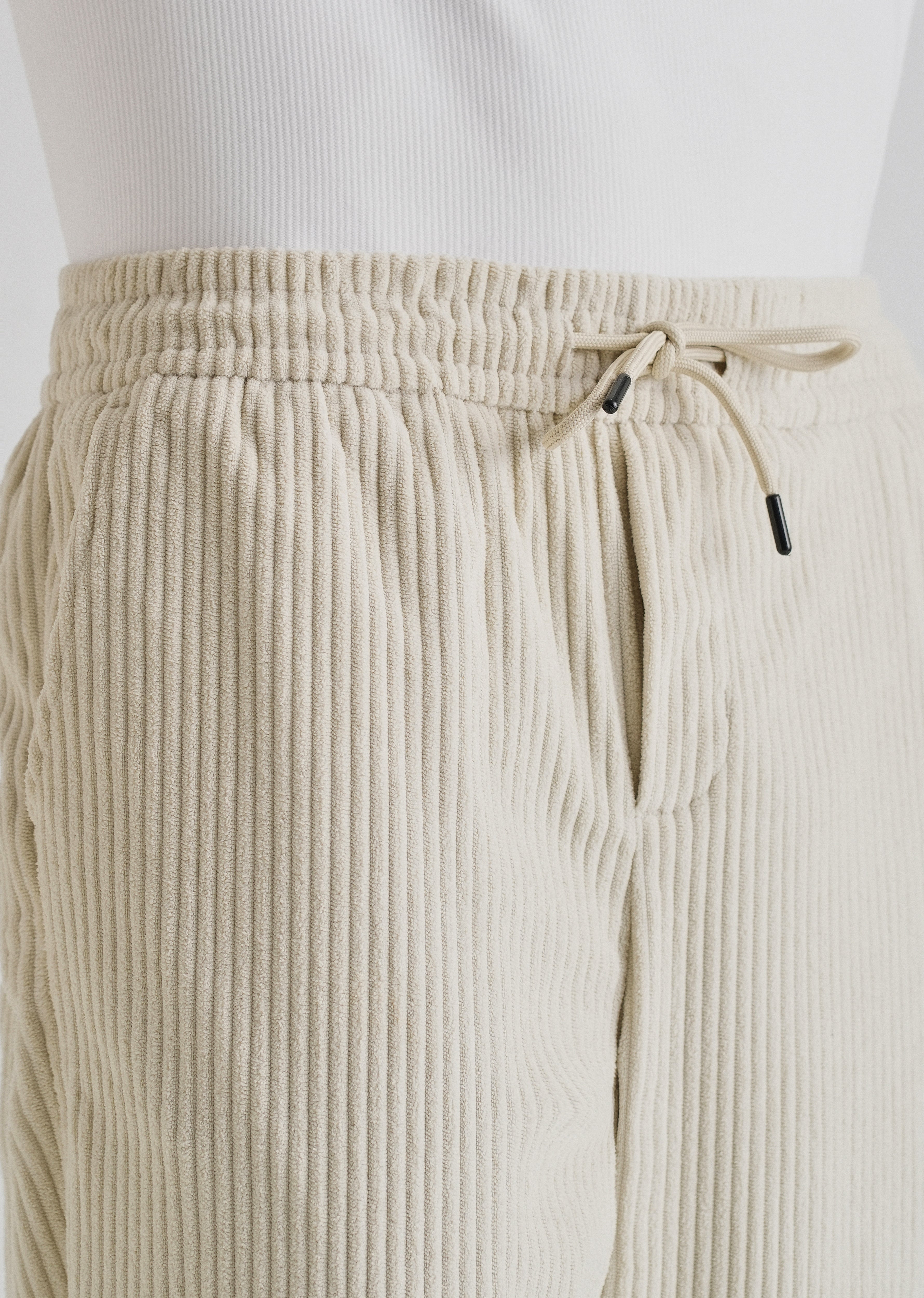 Cannoli Cream Corduroy Pant