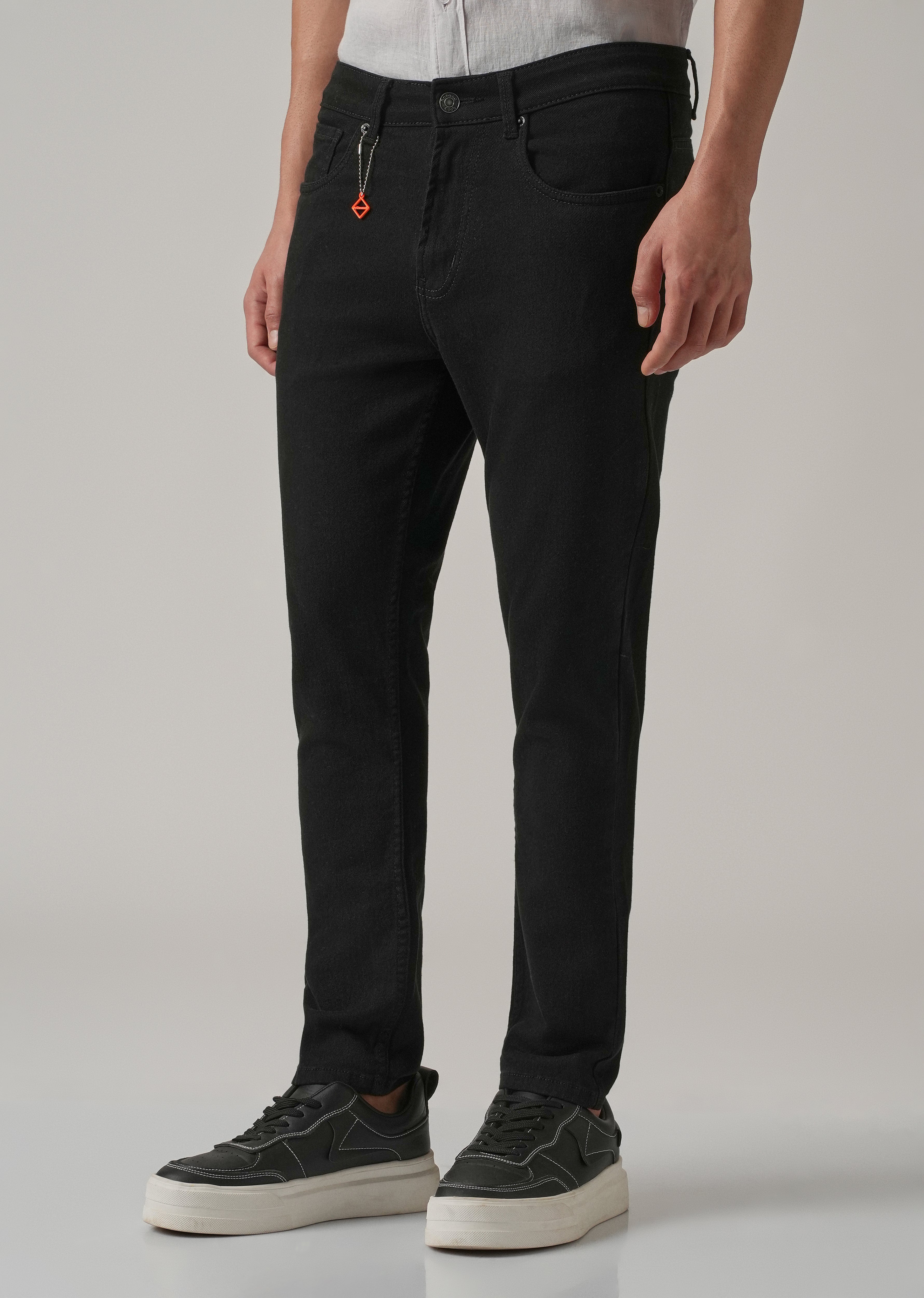 Carrot Fit Black Denim